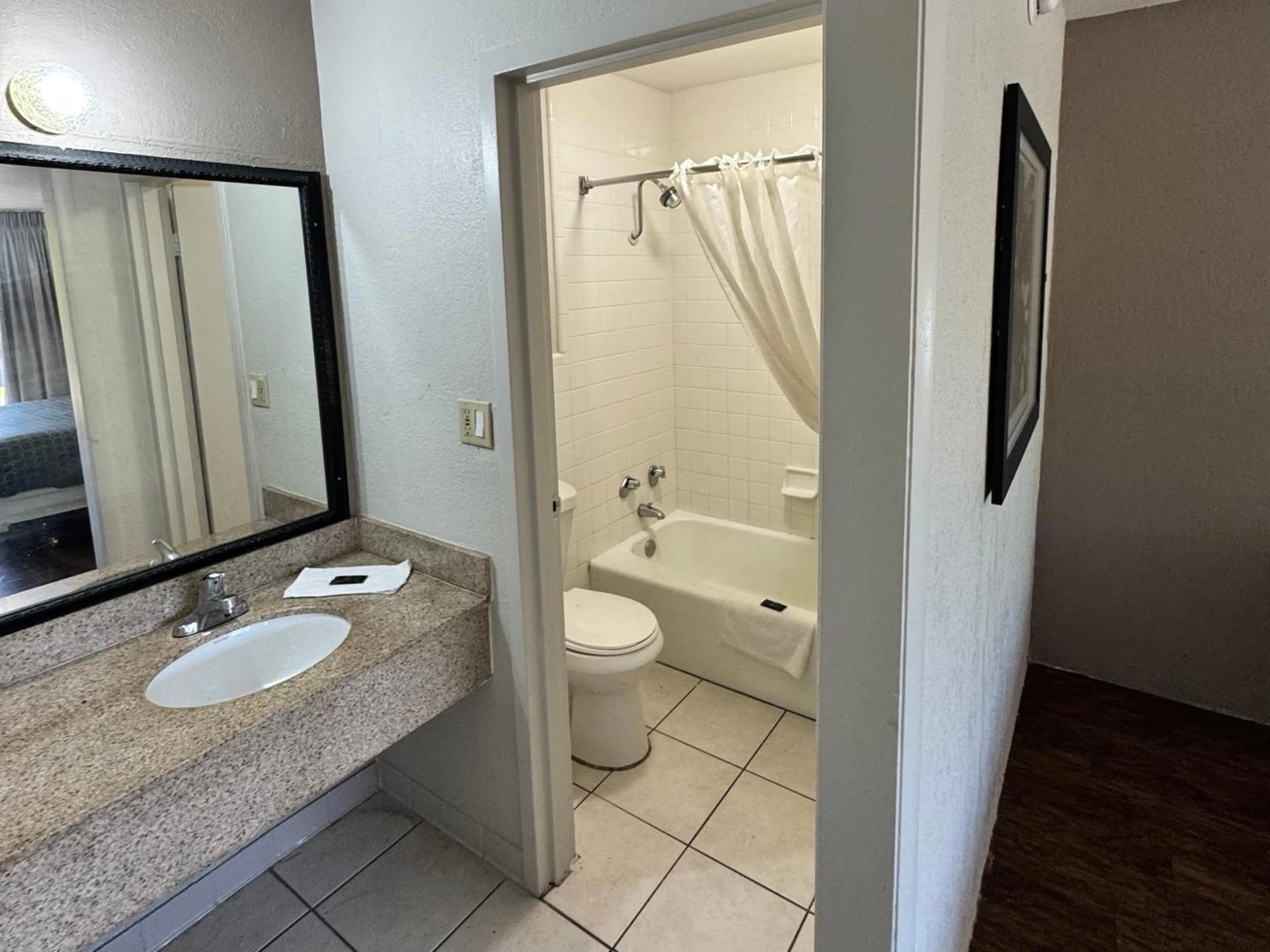 Bathroom in OYO Hotel Phenix City