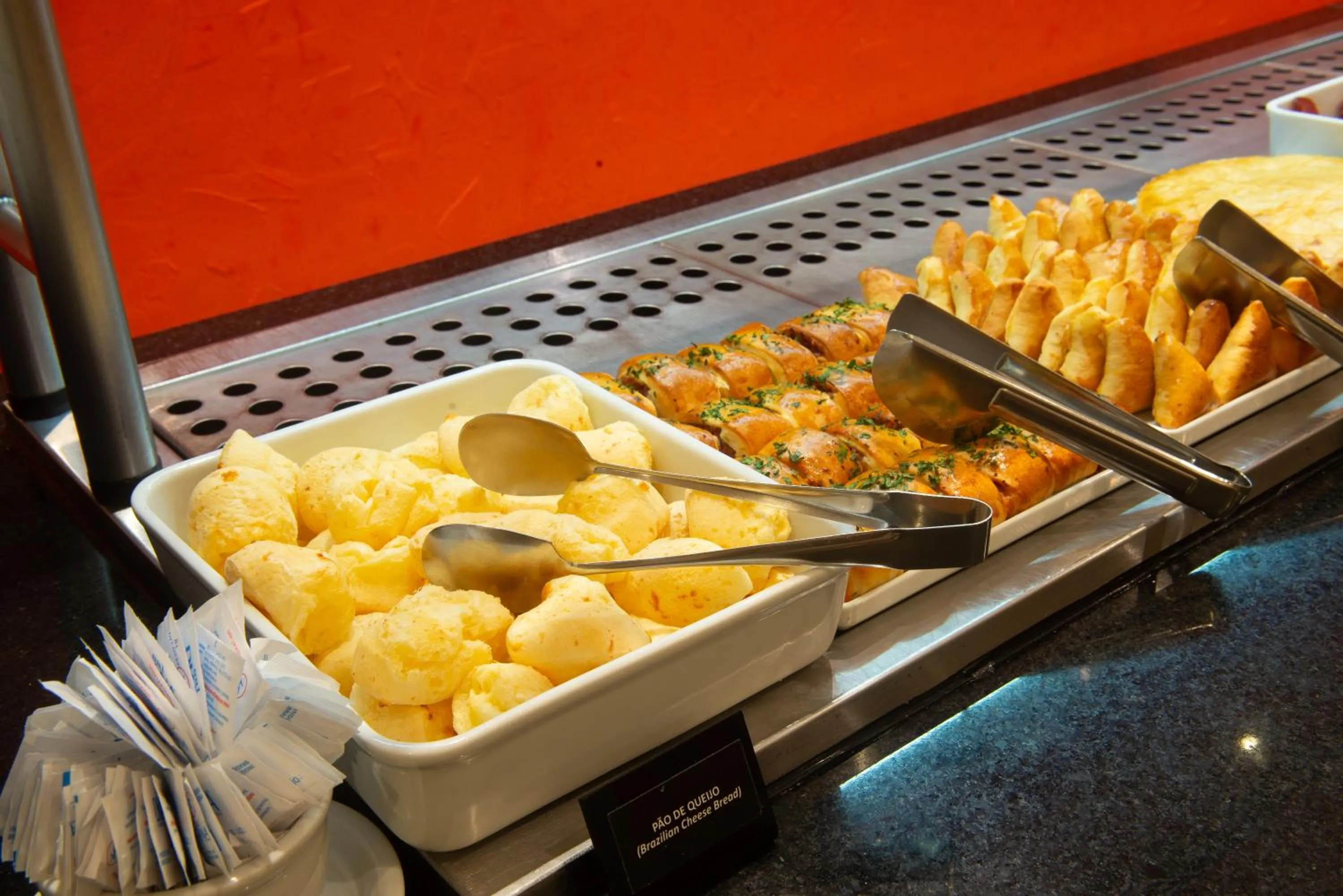 Buffet breakfast in Hotel Centro Europeu