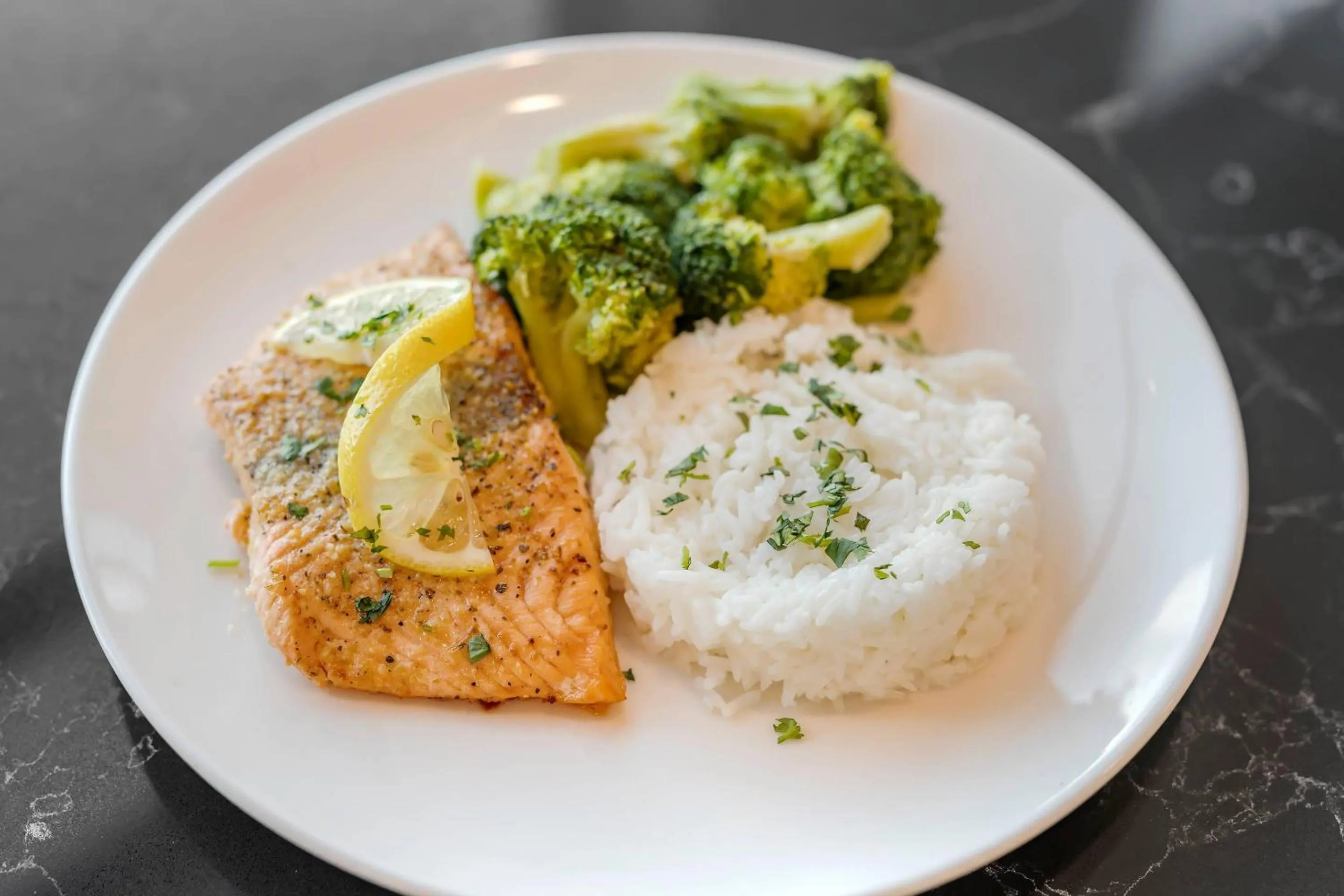 Restaurant/places to eat in Cambria Hotel Tampa-Brandon