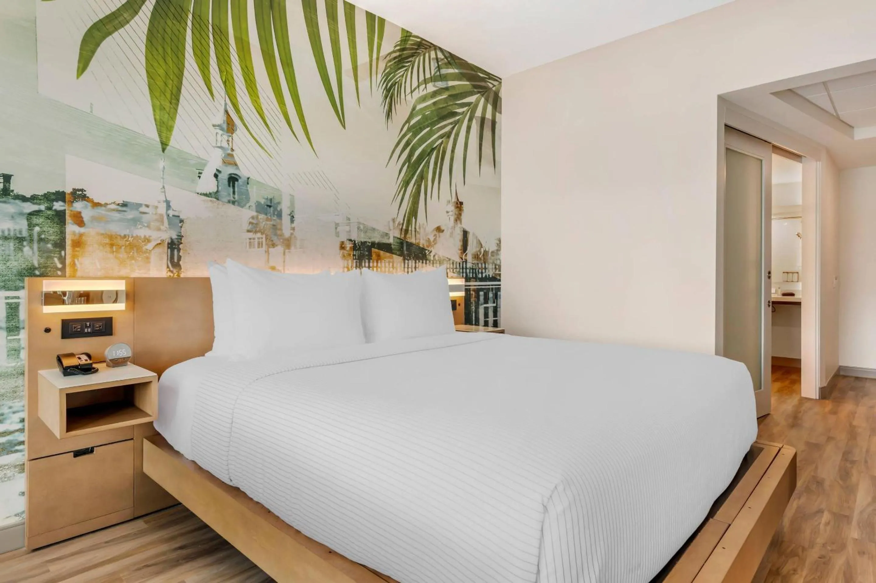 Bedroom, Bed in Cambria Hotel Tampa-Brandon