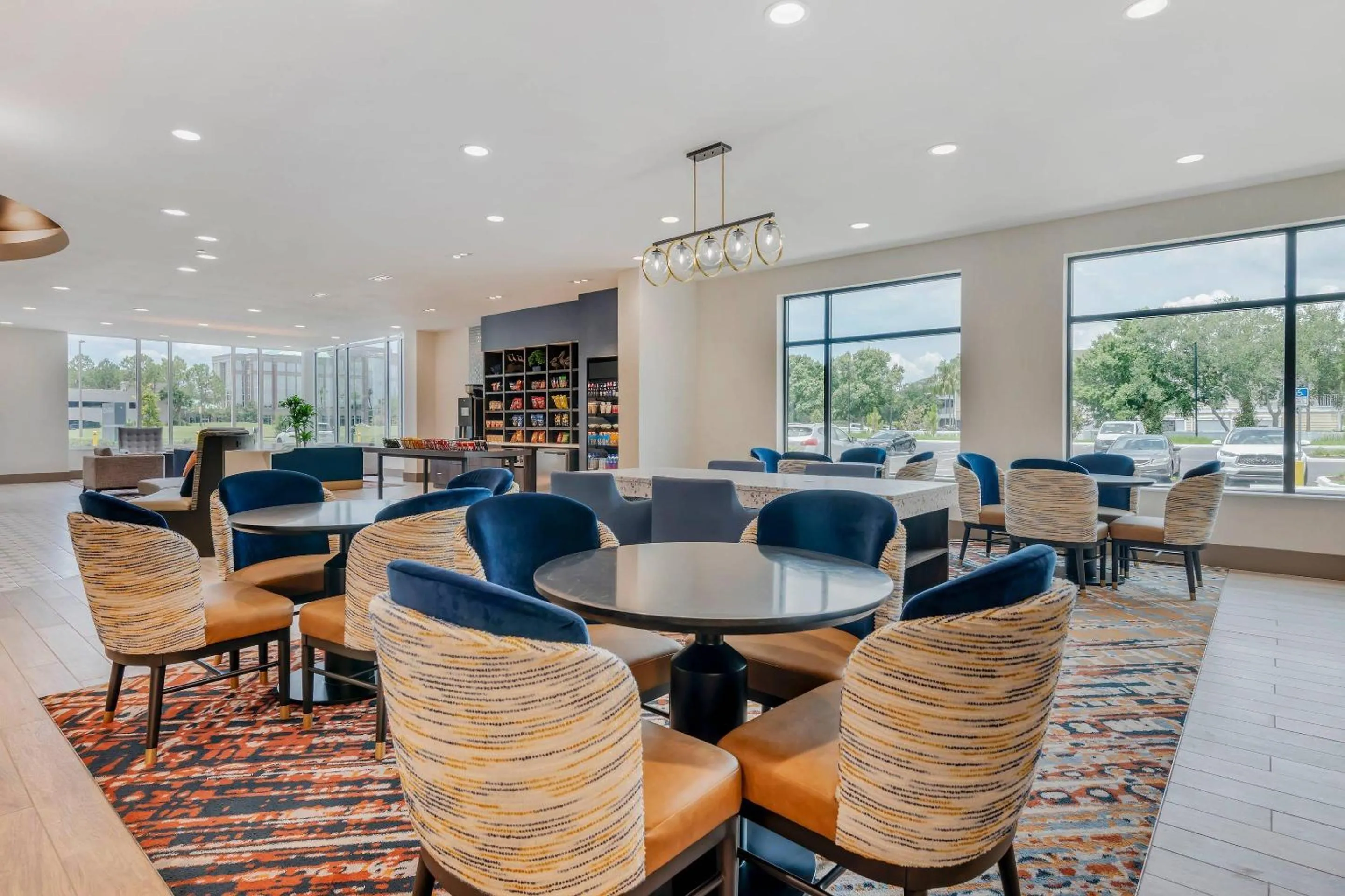 Restaurant/places to eat in Cambria Hotel Tampa-Brandon