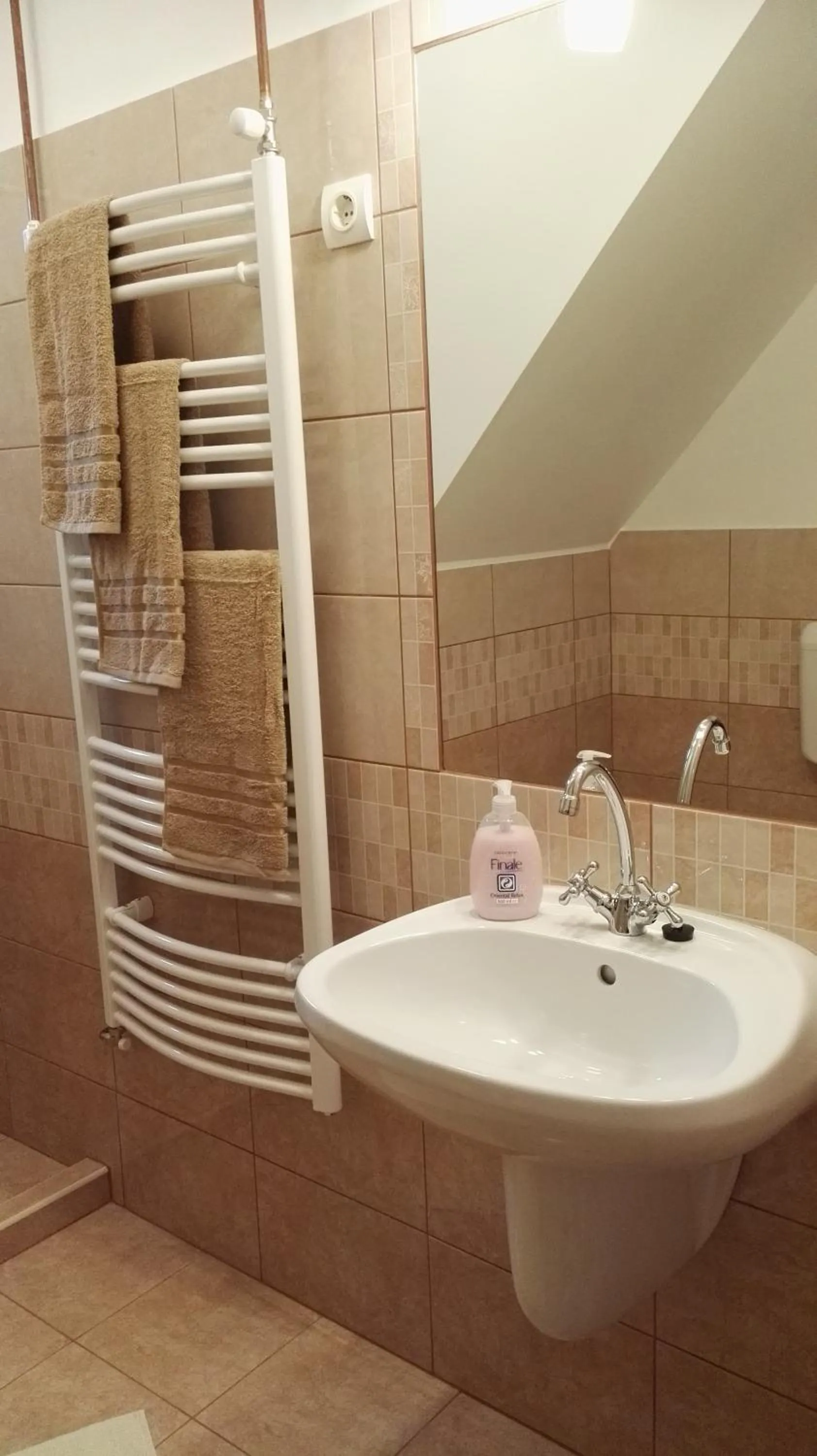 Bathroom in Ágnes Vendégház