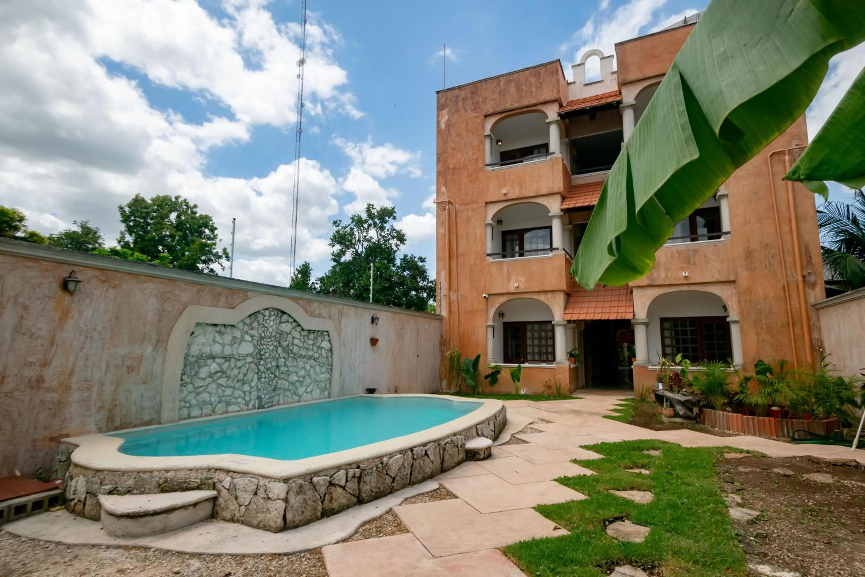 Swimming pool in Hotel Boutique Kiin Wayeb