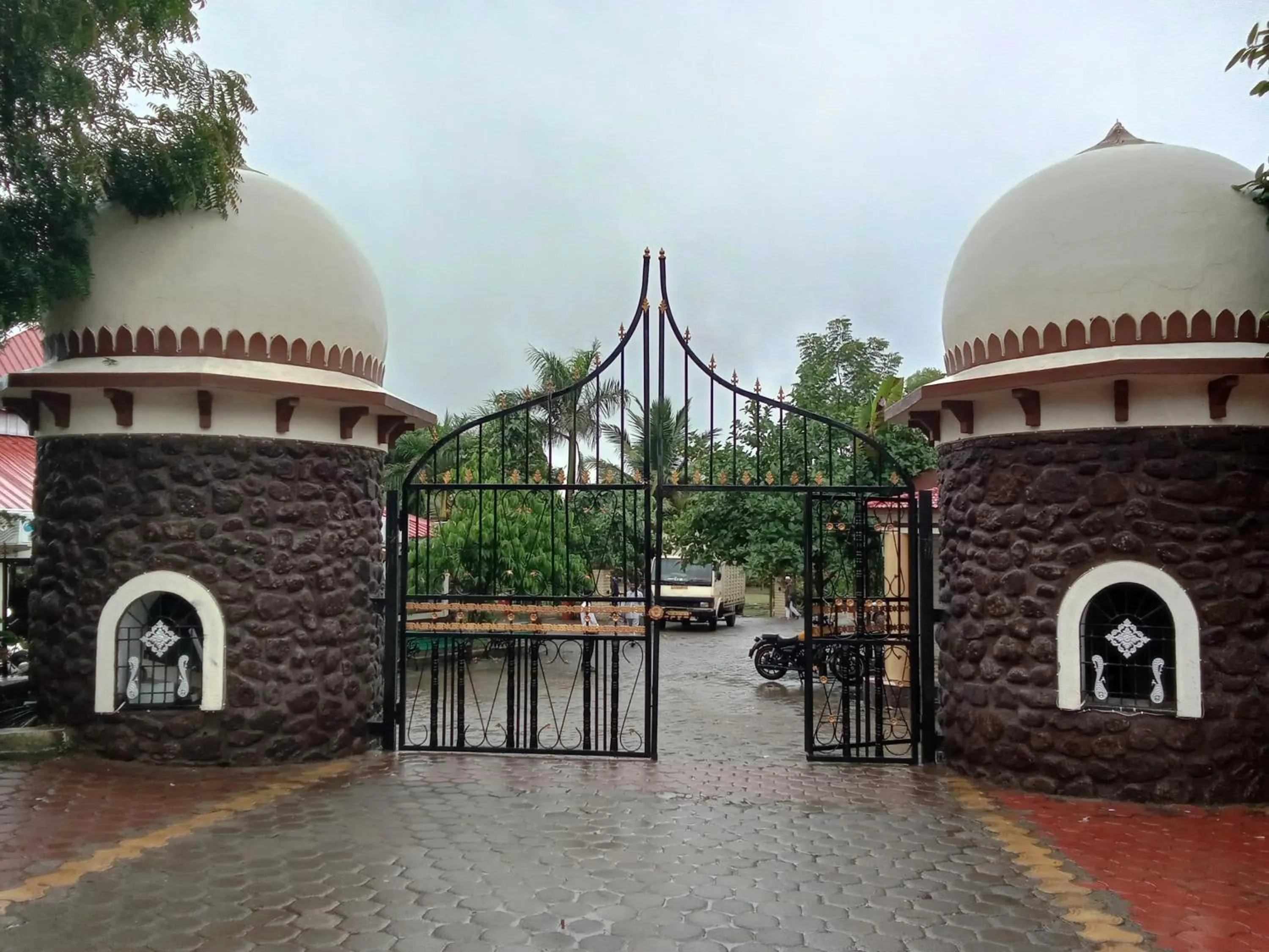 Property building in Ellora Heritage Resort