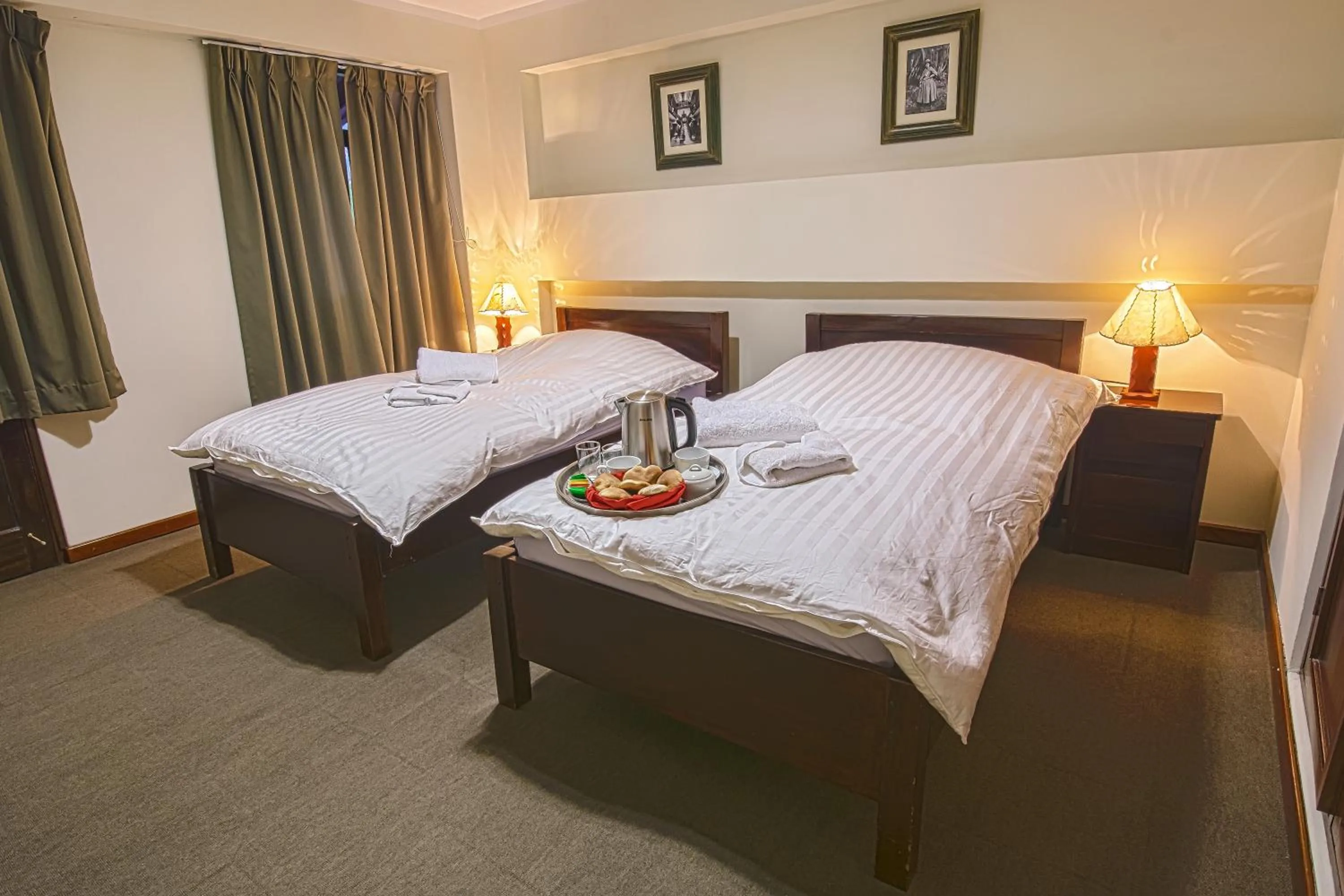 Bedroom, Bed in Hotel Santa Cruz