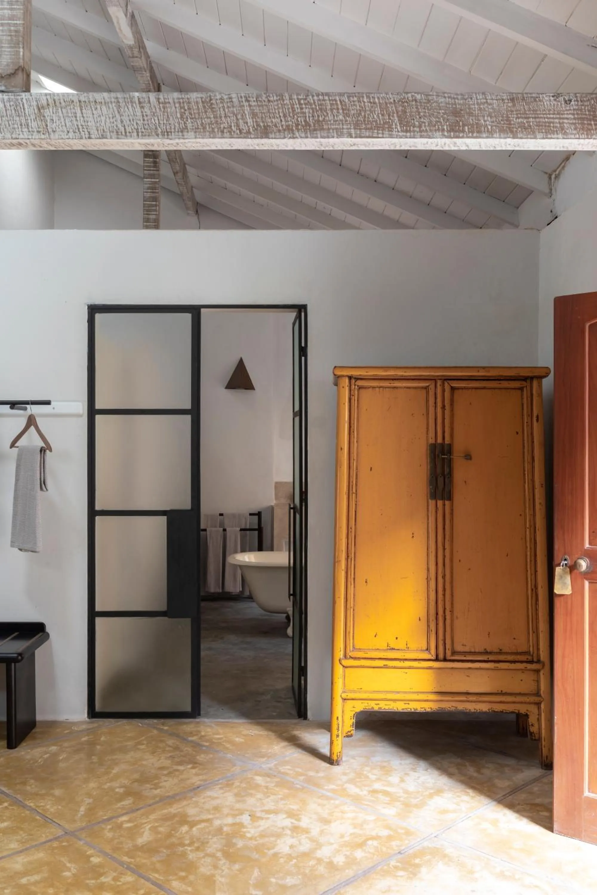 Bedroom in The Fort Printers