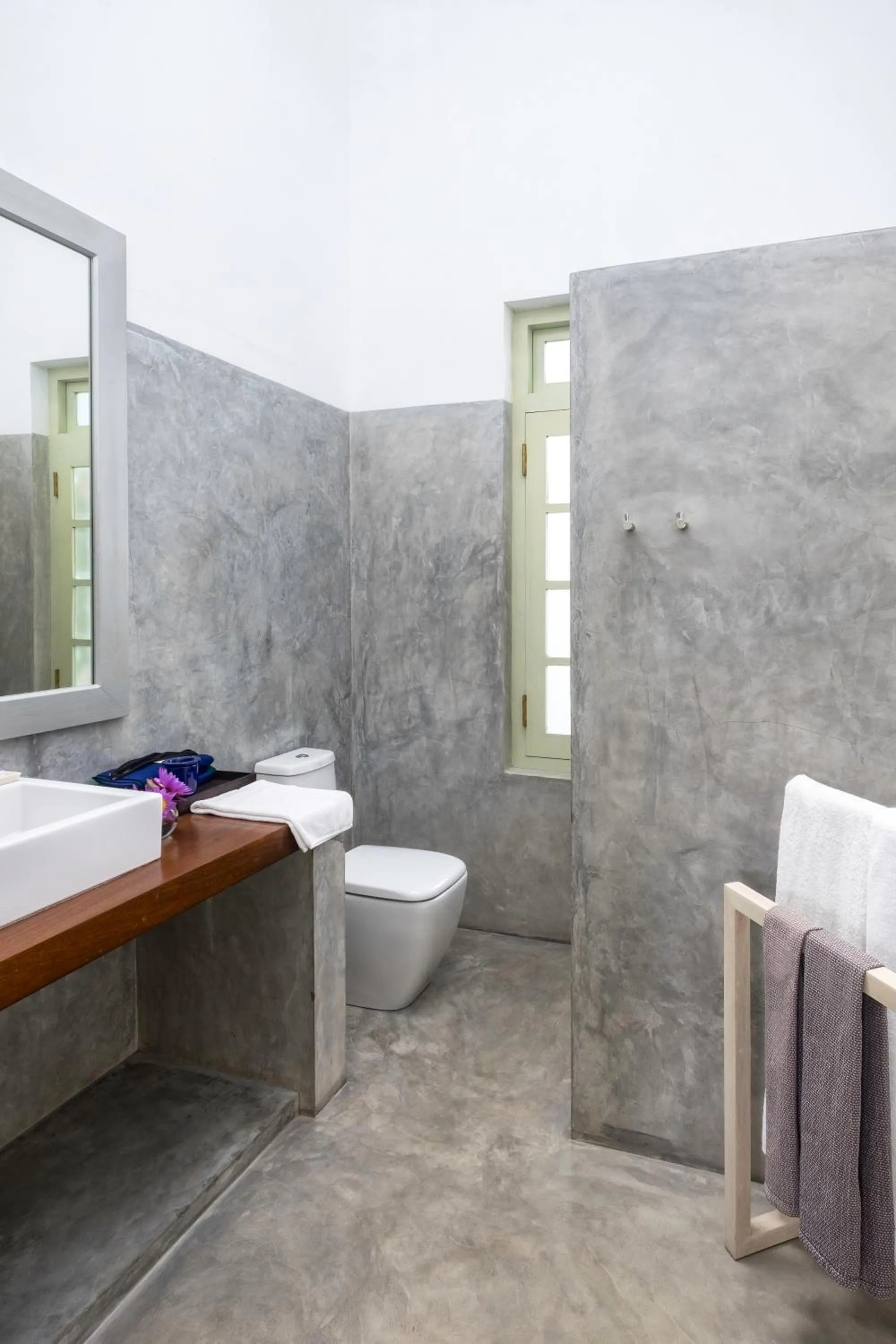 Bathroom in The Fort Printers