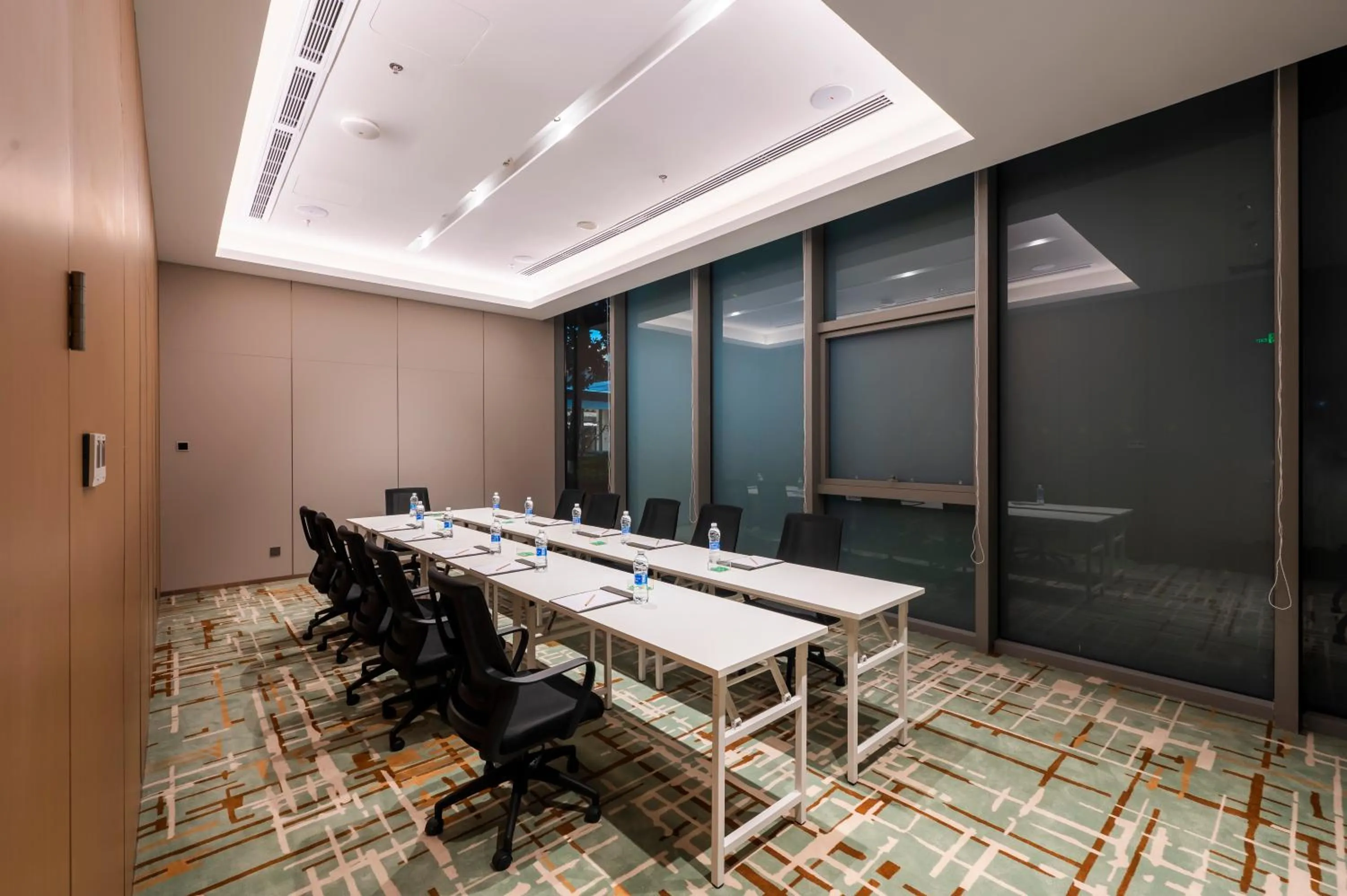 Meeting/conference room in Element Suzhou Science and Technology Town
