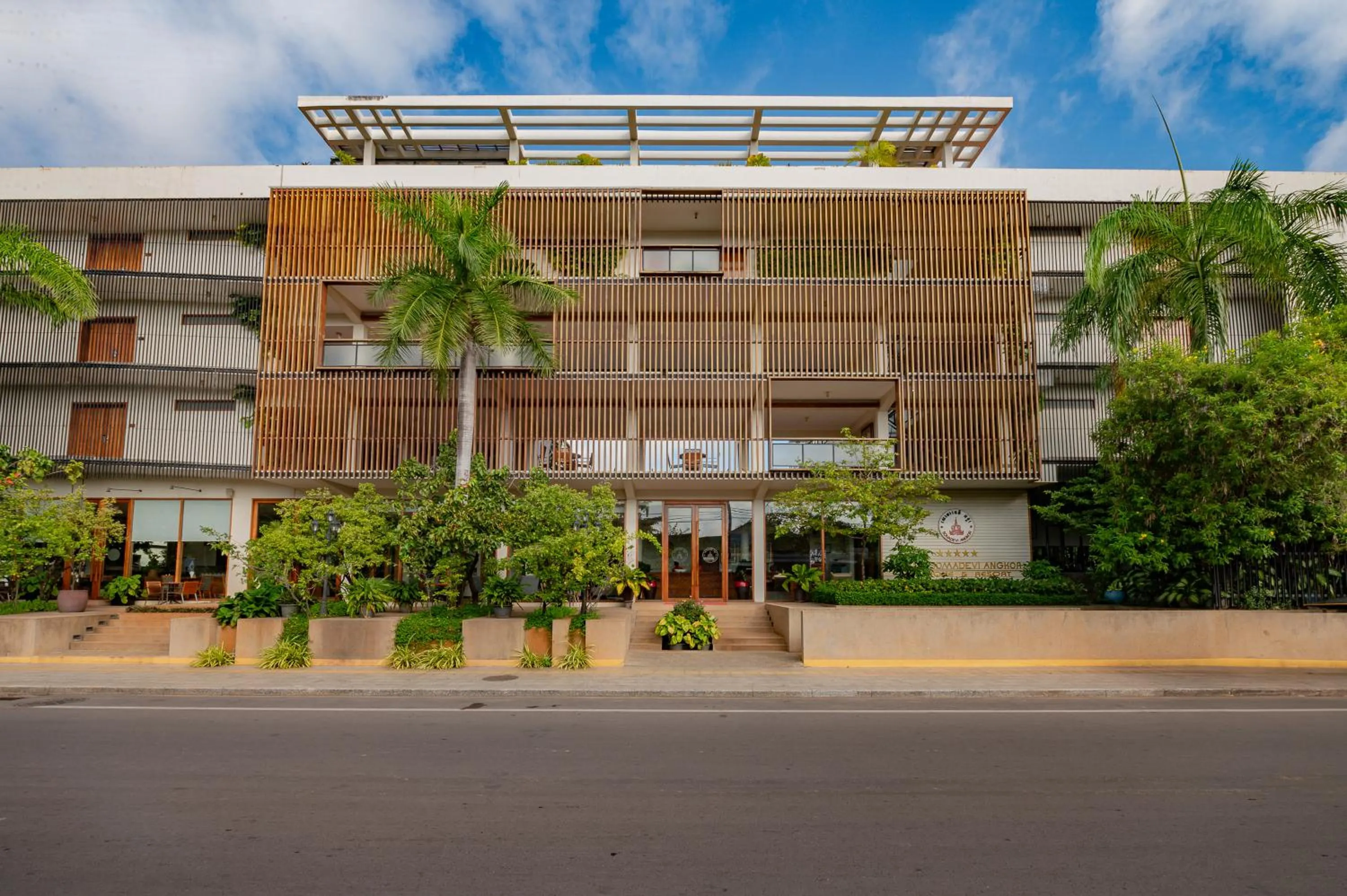 Property building in Somadevi Residence