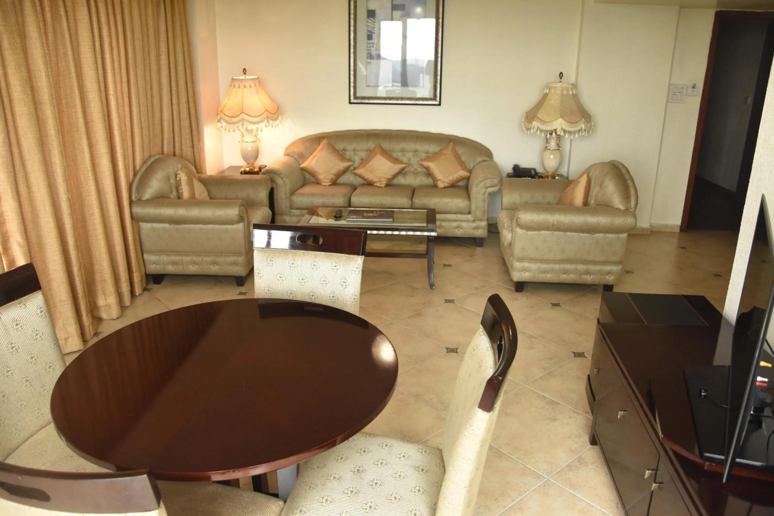 Living room in The White Hotel Katra, a member of Radisson Individuals