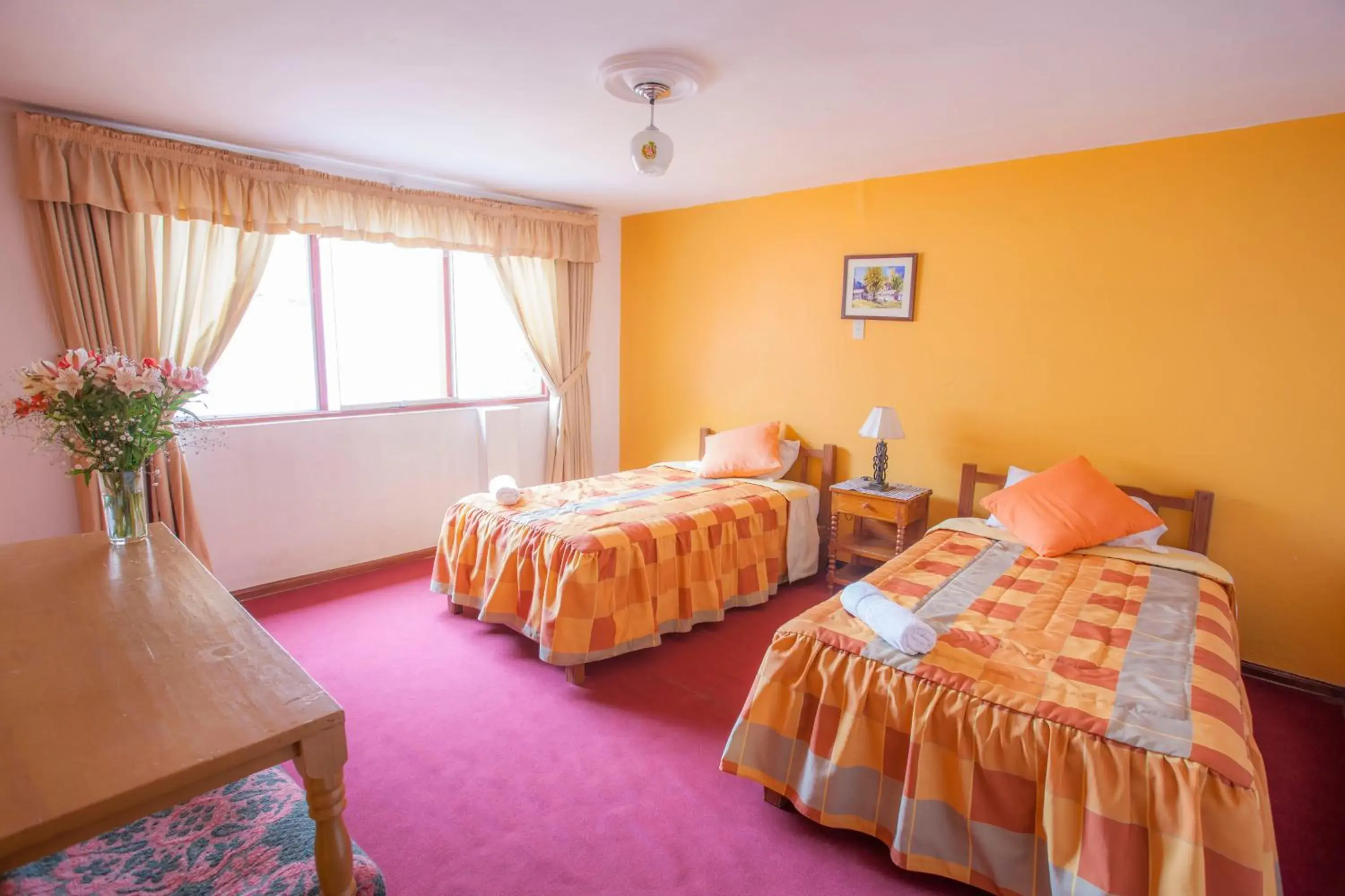 Twin Room with Shared Bathroom - single occupancy in Alojamiento Soledad Twin Room with Shared Bathroom - single occupancy in Alojamiento Soledad