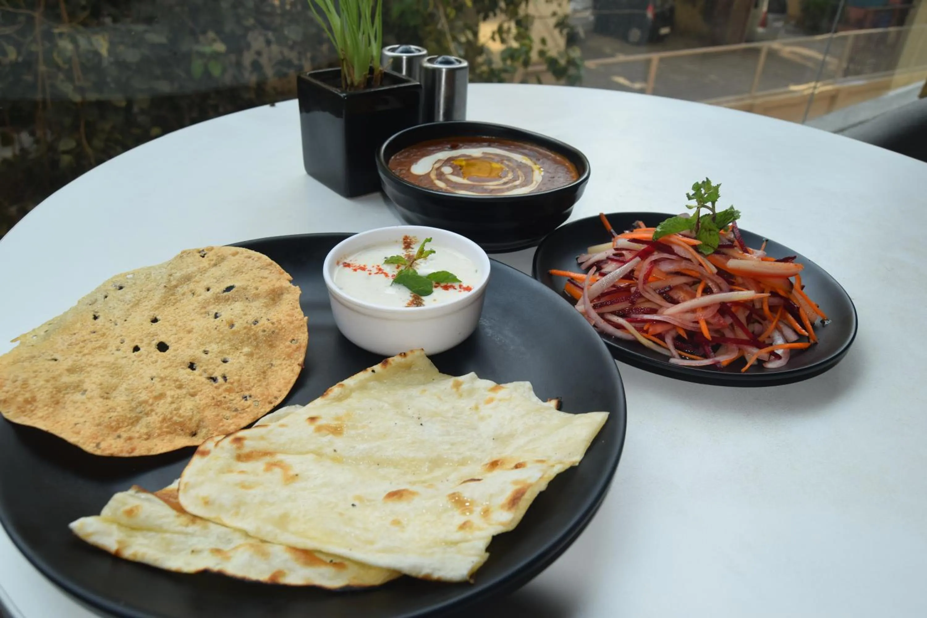 Breakfast in Ginger Thane