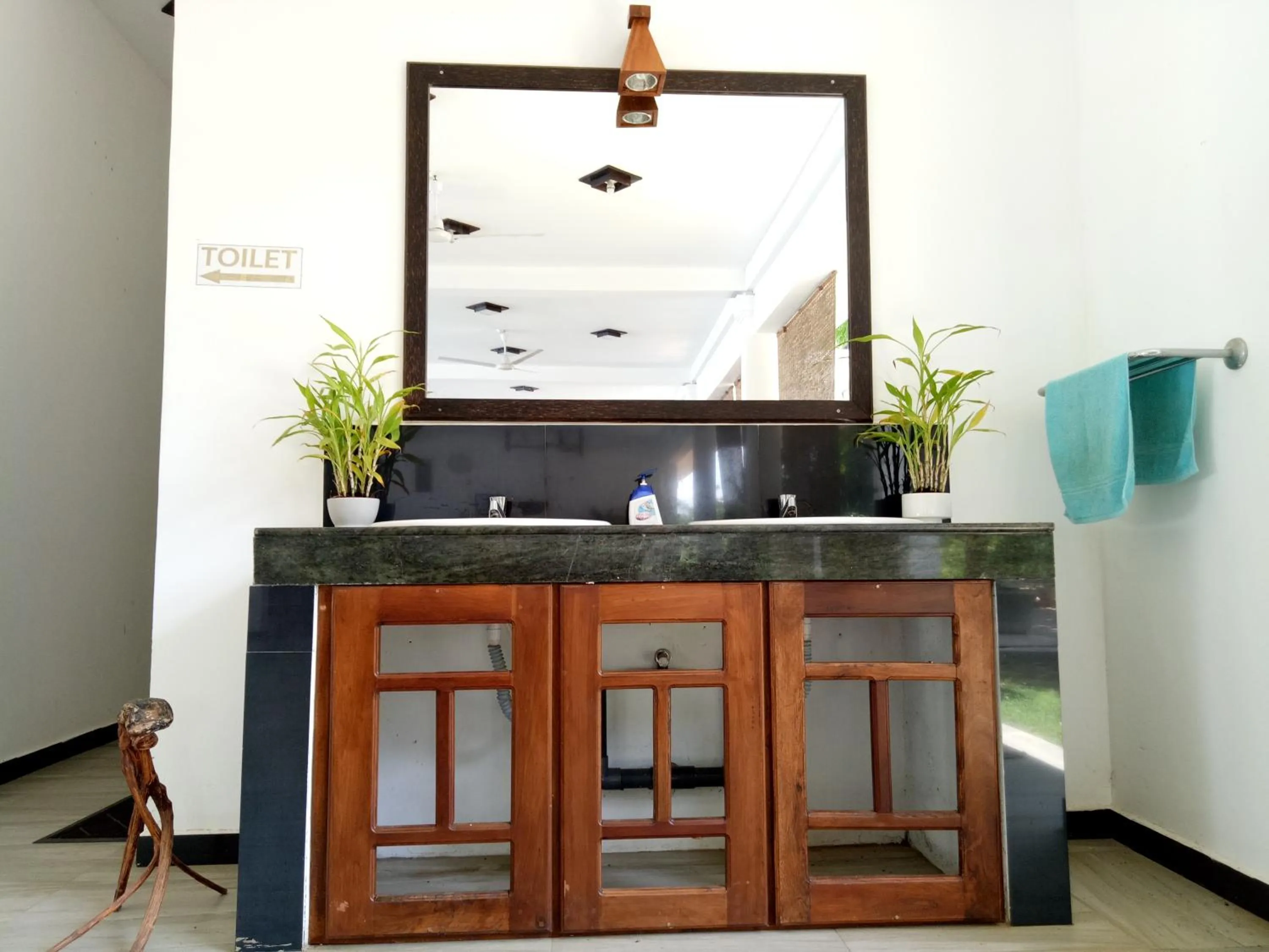 Restaurant/places to eat in Saman Resort Yala