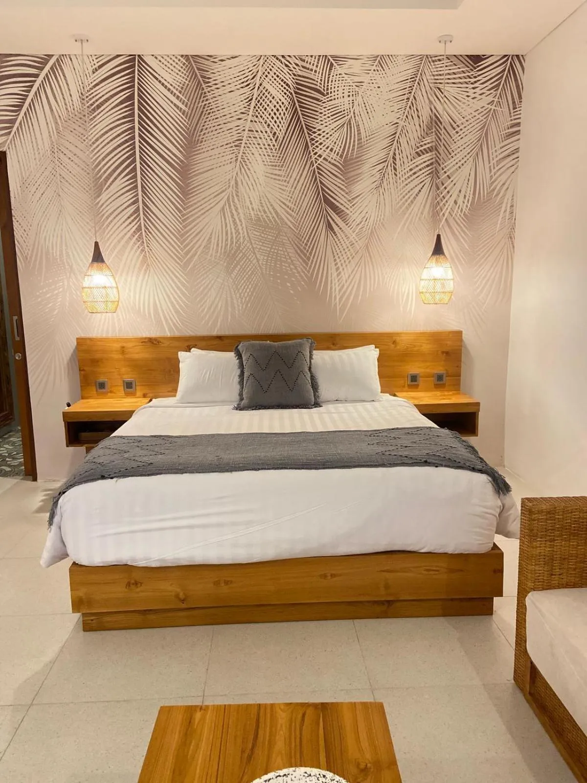 Bed in Santai Suites Nusa Dua-Adults Only