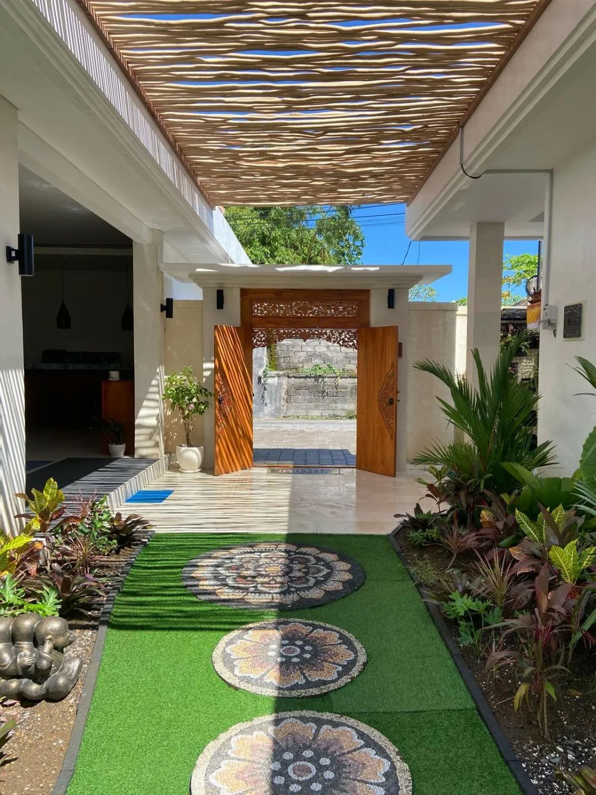 Spring in Santai Suites Nusa Dua-Adults Only