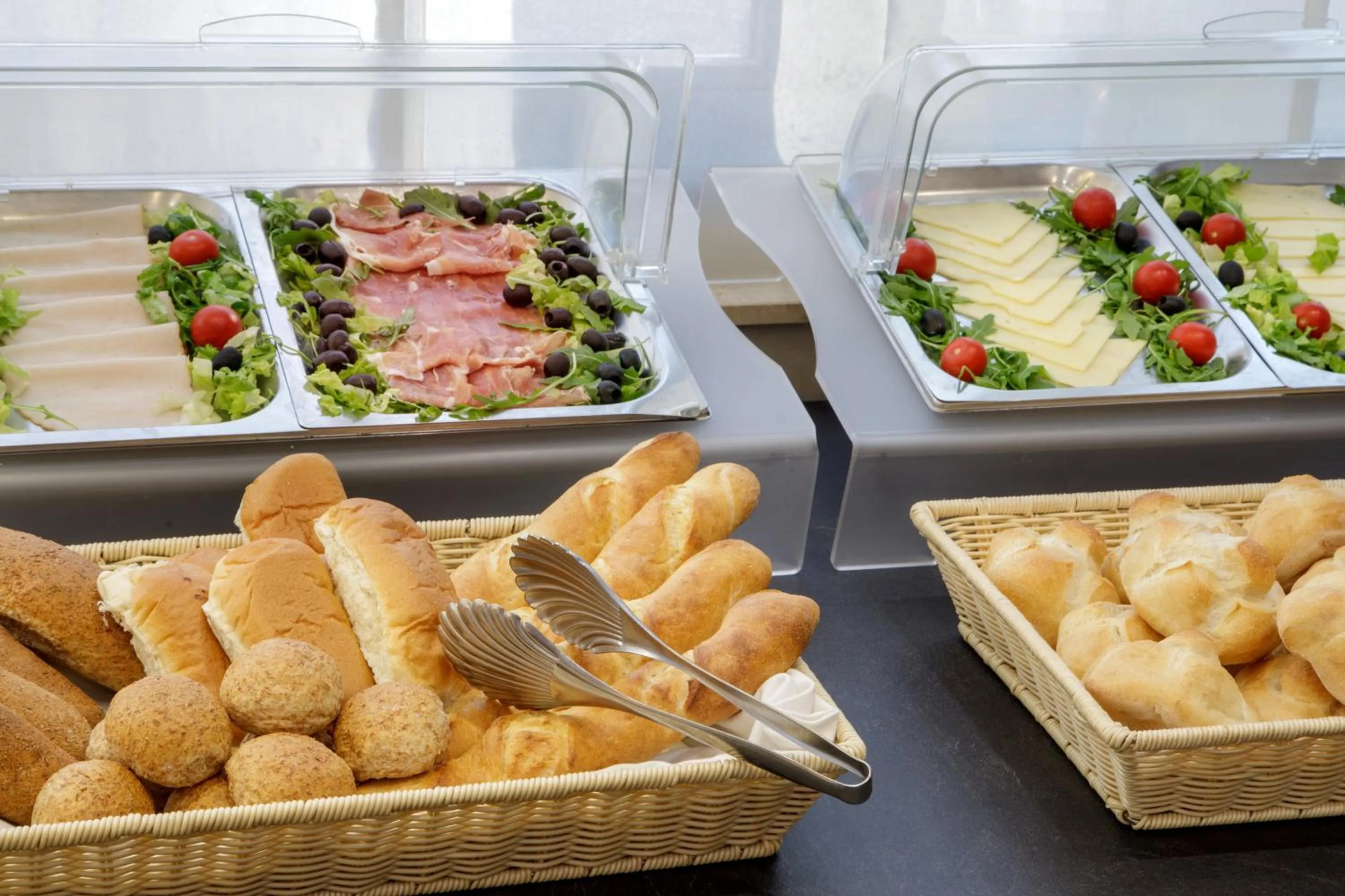 Breakfast in Hotel Marc'Aurelio