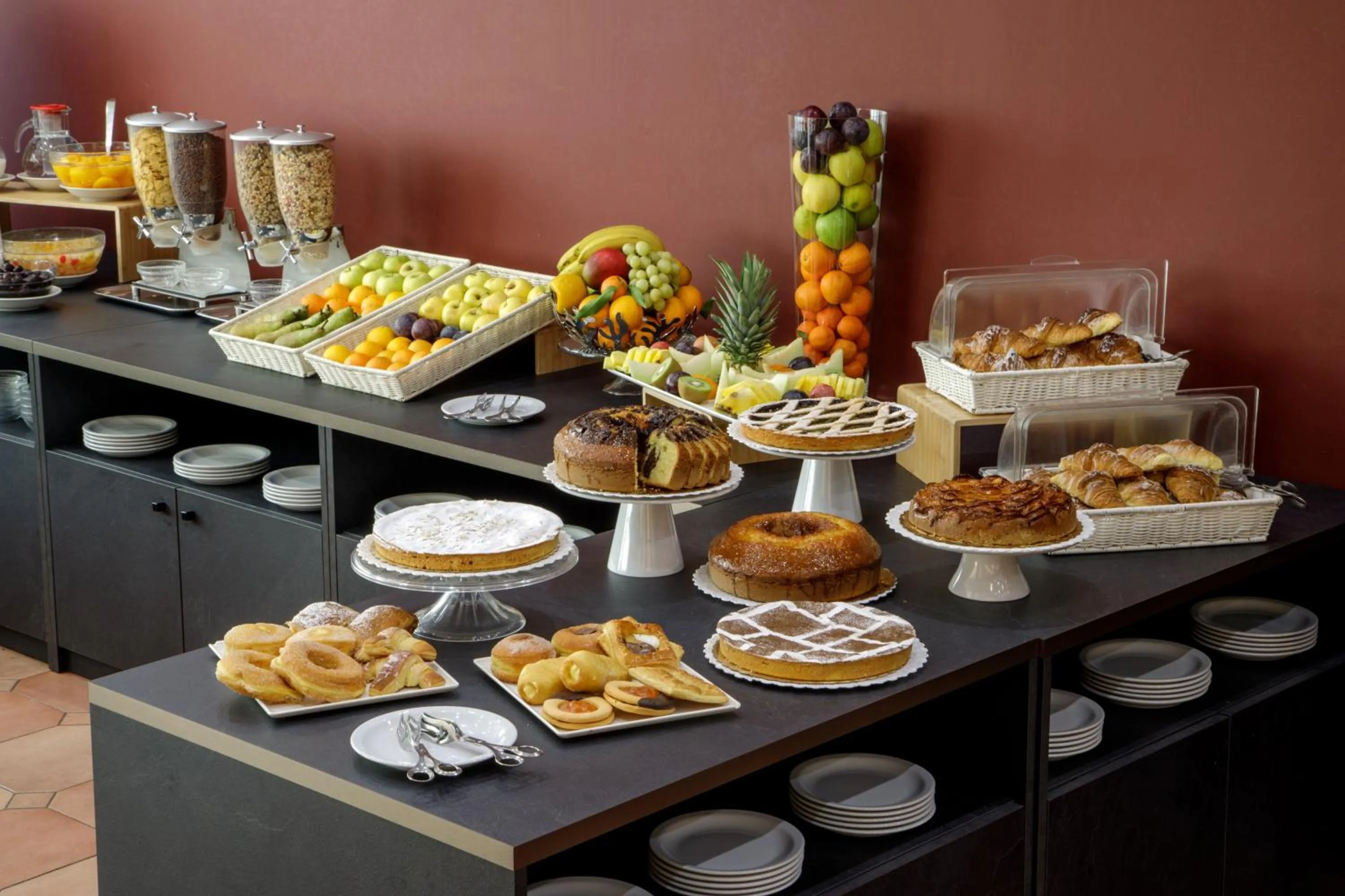 Breakfast in Hotel Marc'Aurelio