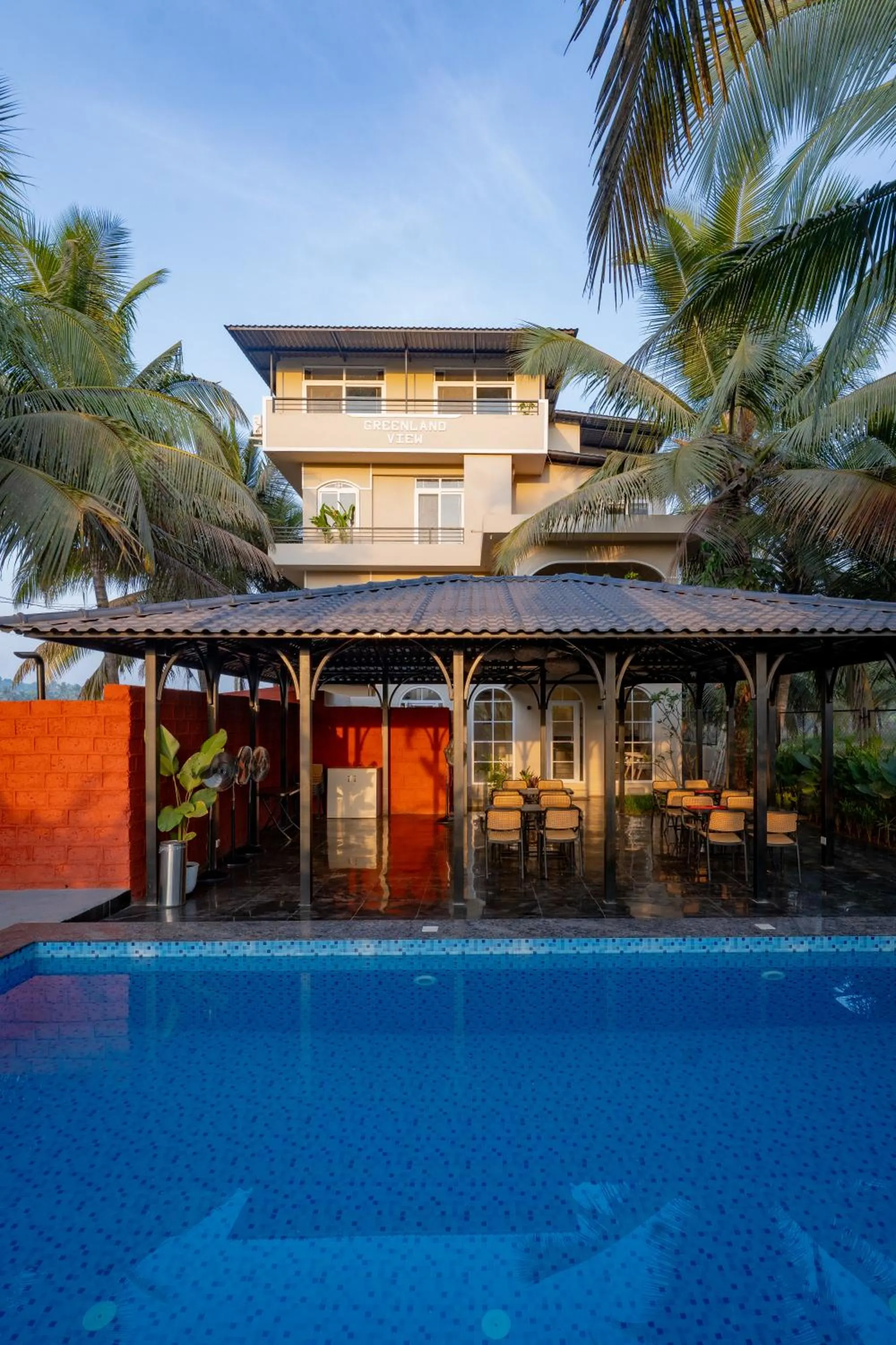 Swimming pool in Kssemya