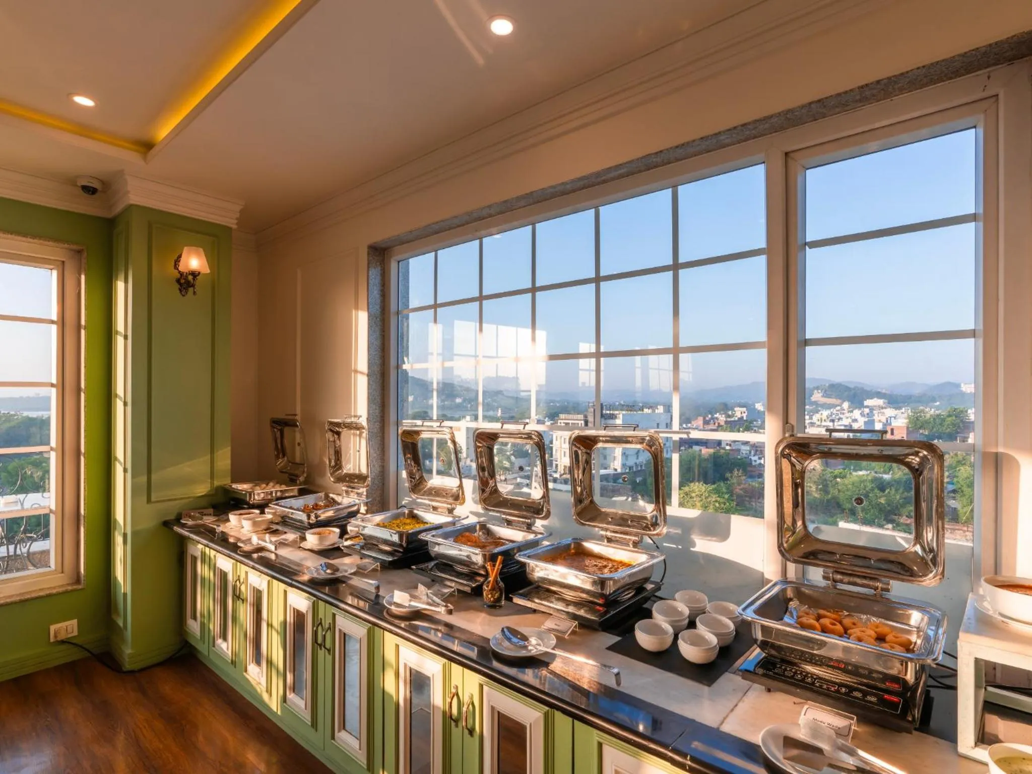 Food and drinks in Moustache Select Udaipur