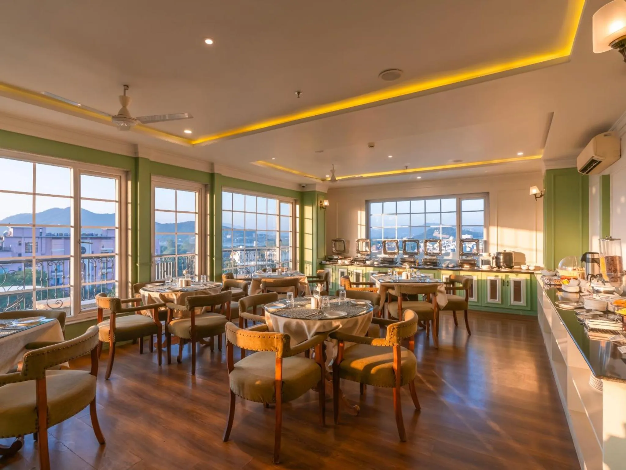 Restaurant/places to eat in Moustache Select Udaipur