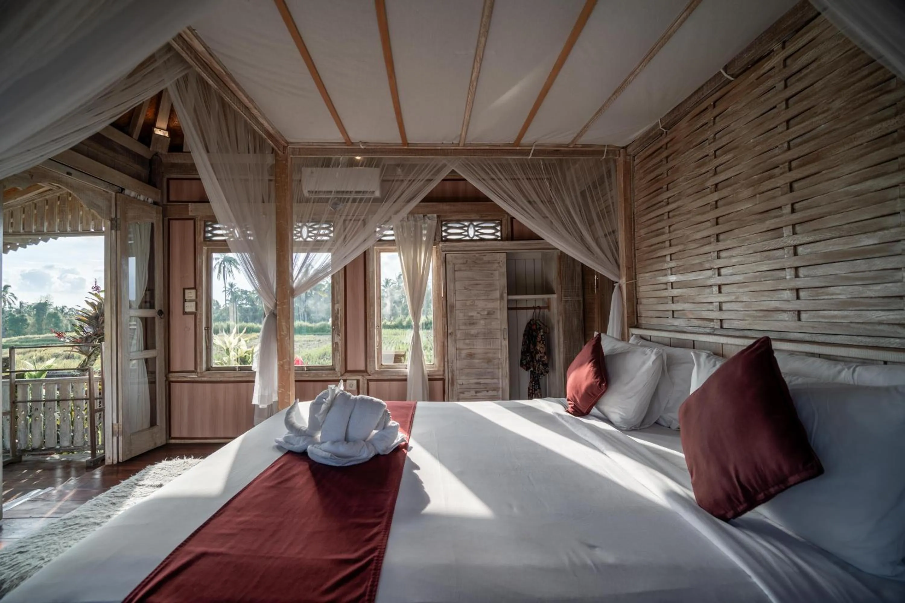 Bed in Uma Caming Villa Ubud