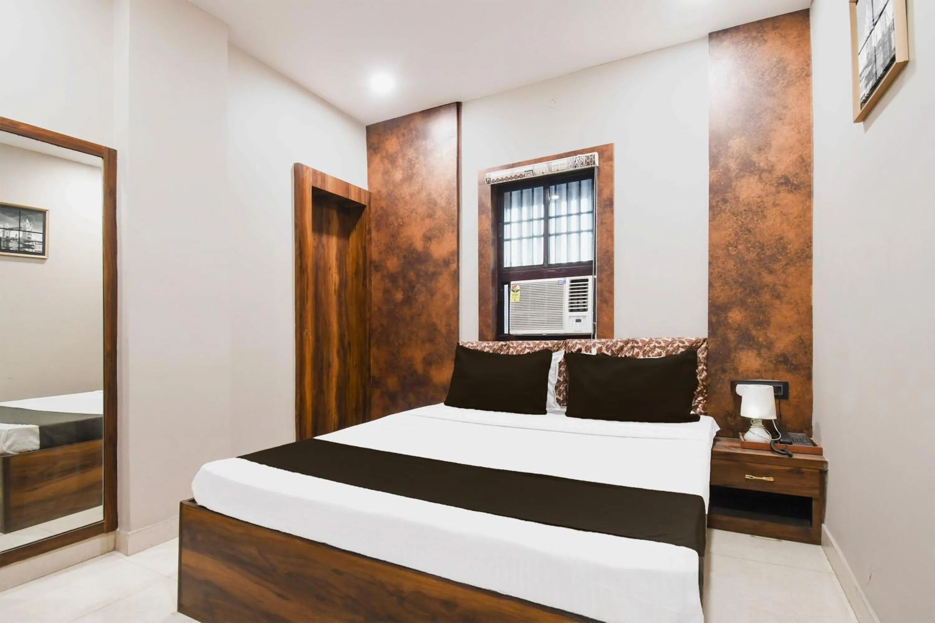 Super Hotel O Jamshedpur Near Burma Mines Formerly Hotel Square