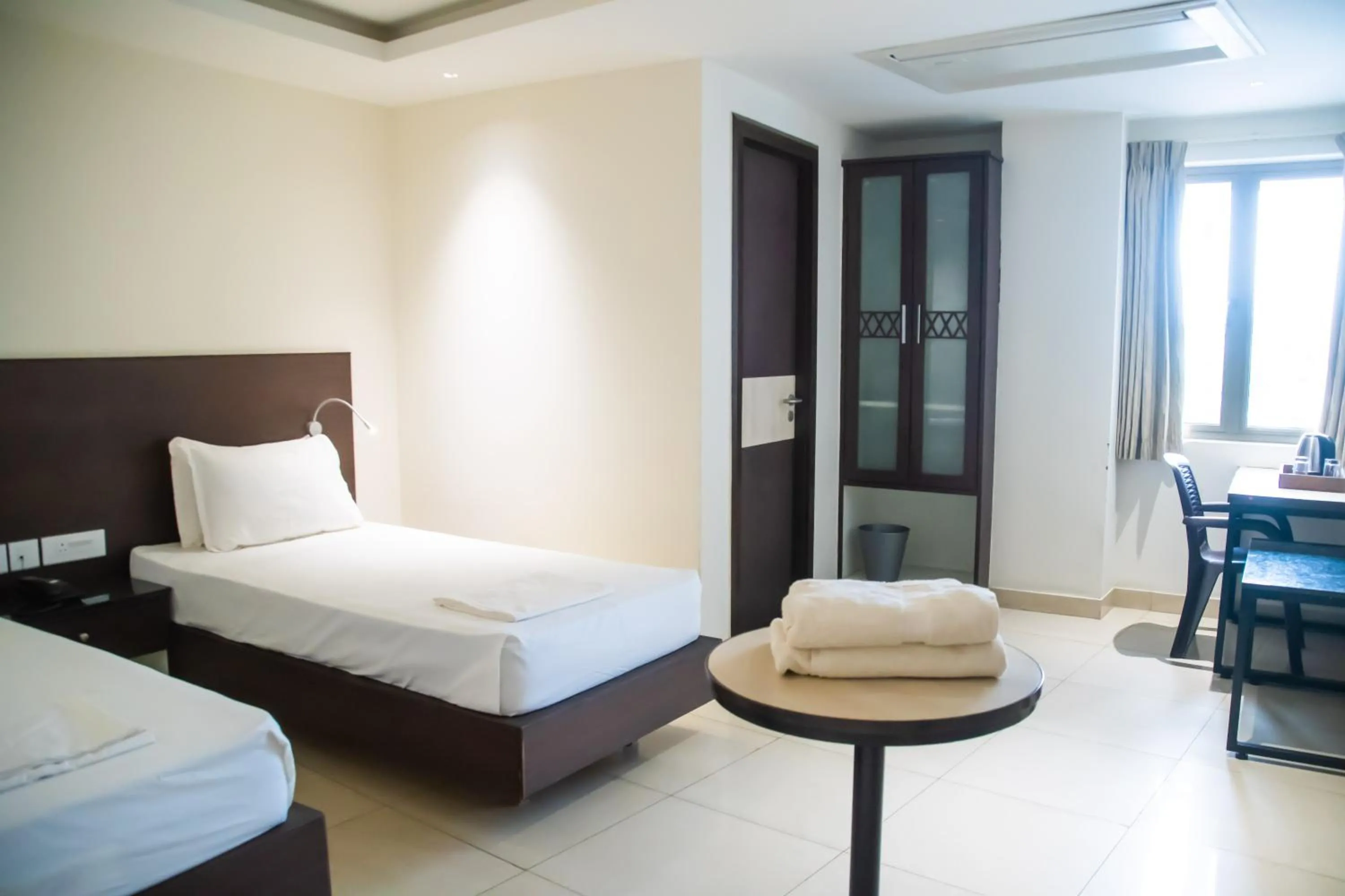 Standard Twin Room in SV Grand