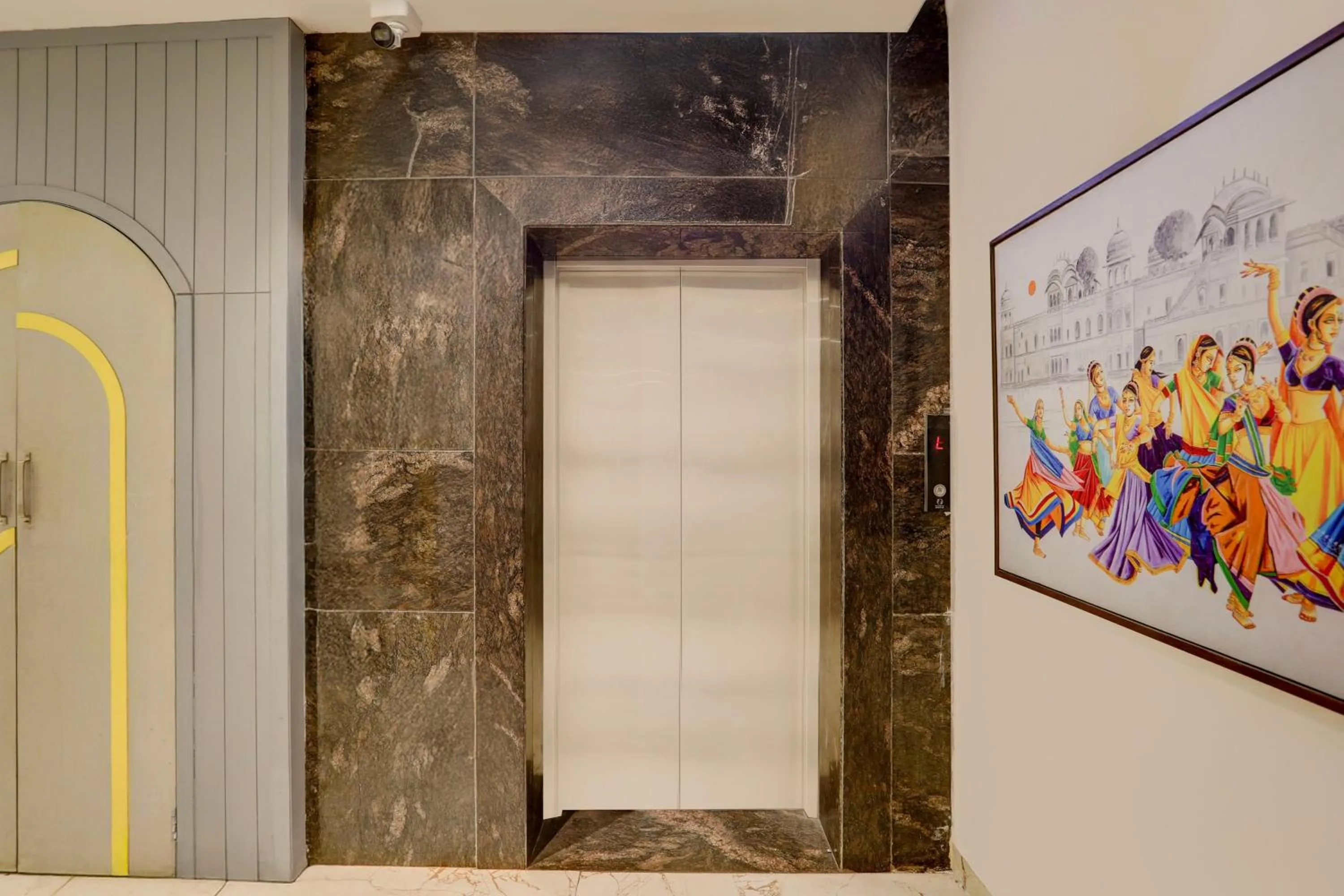 Lobby or reception in Super Townhouse Vaishali Nagar Jaipur Formerly Pentagon Boutique Hotel