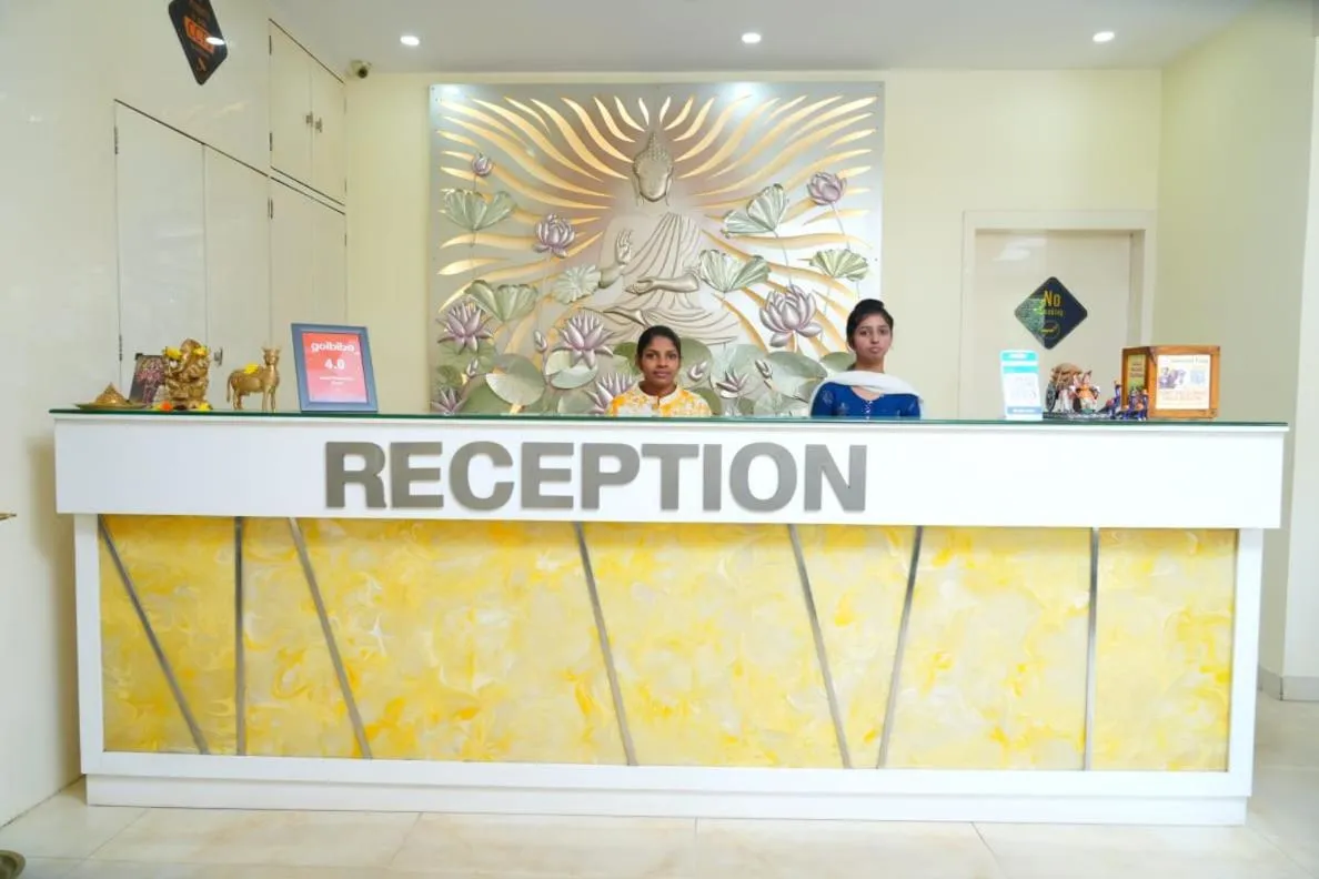 Hotel Diamonds Pearl