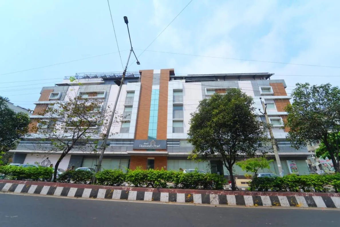 Hotel Diamonds Pearl