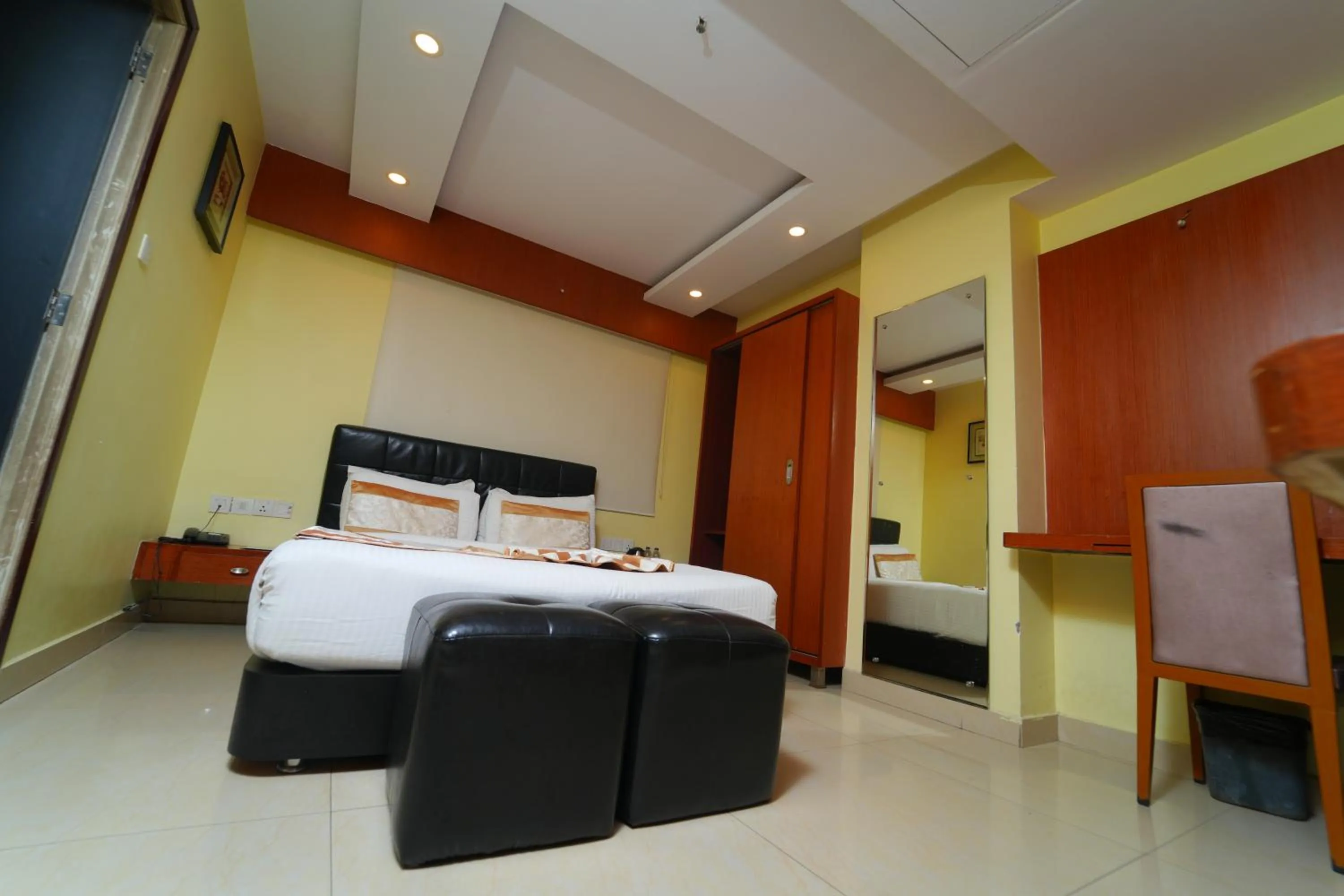 Bed in Hotel Diamonds Pearl