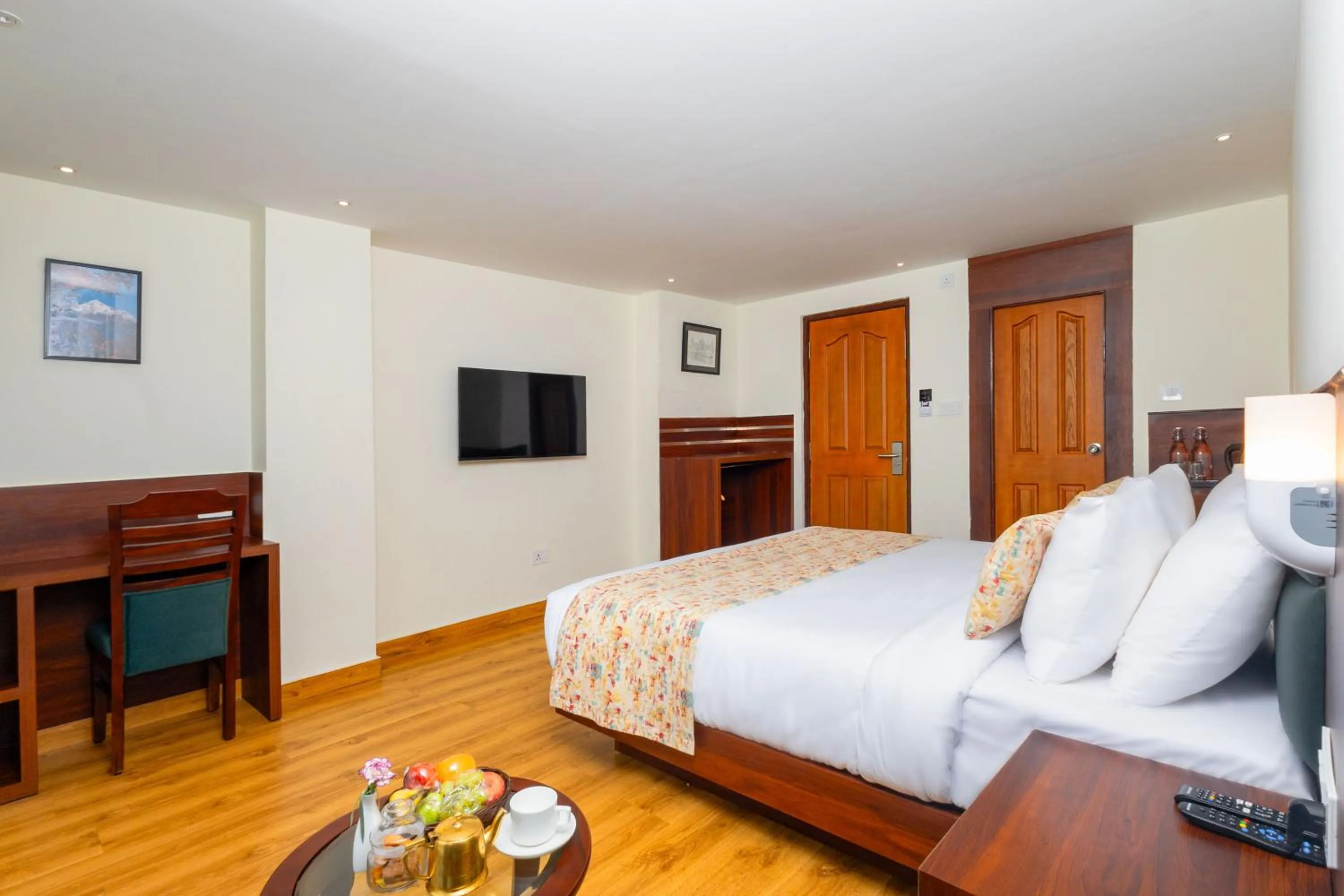 Bedroom, Bed in Sumitel JB Park