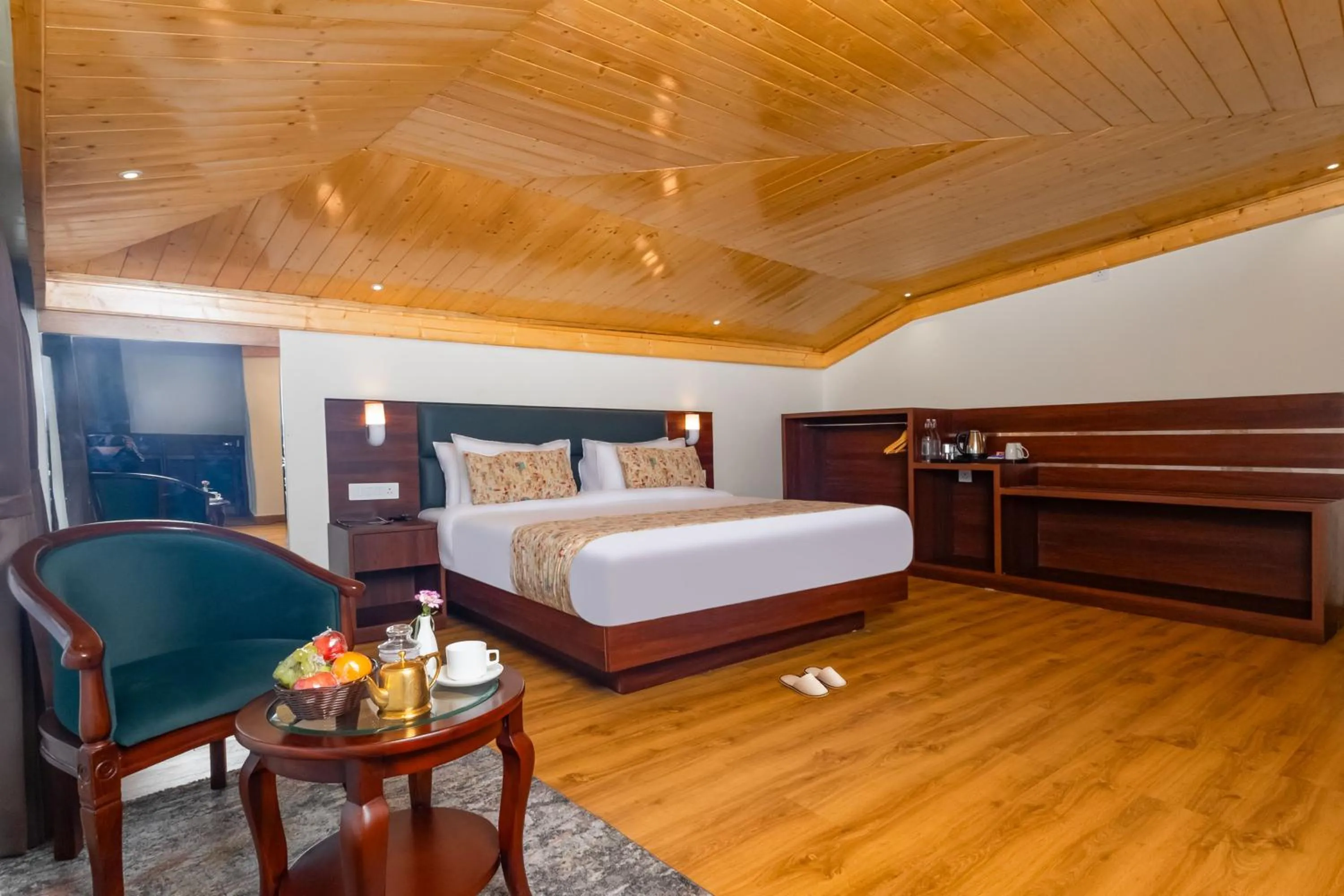 Bedroom, Bed in Sumitel JB Park