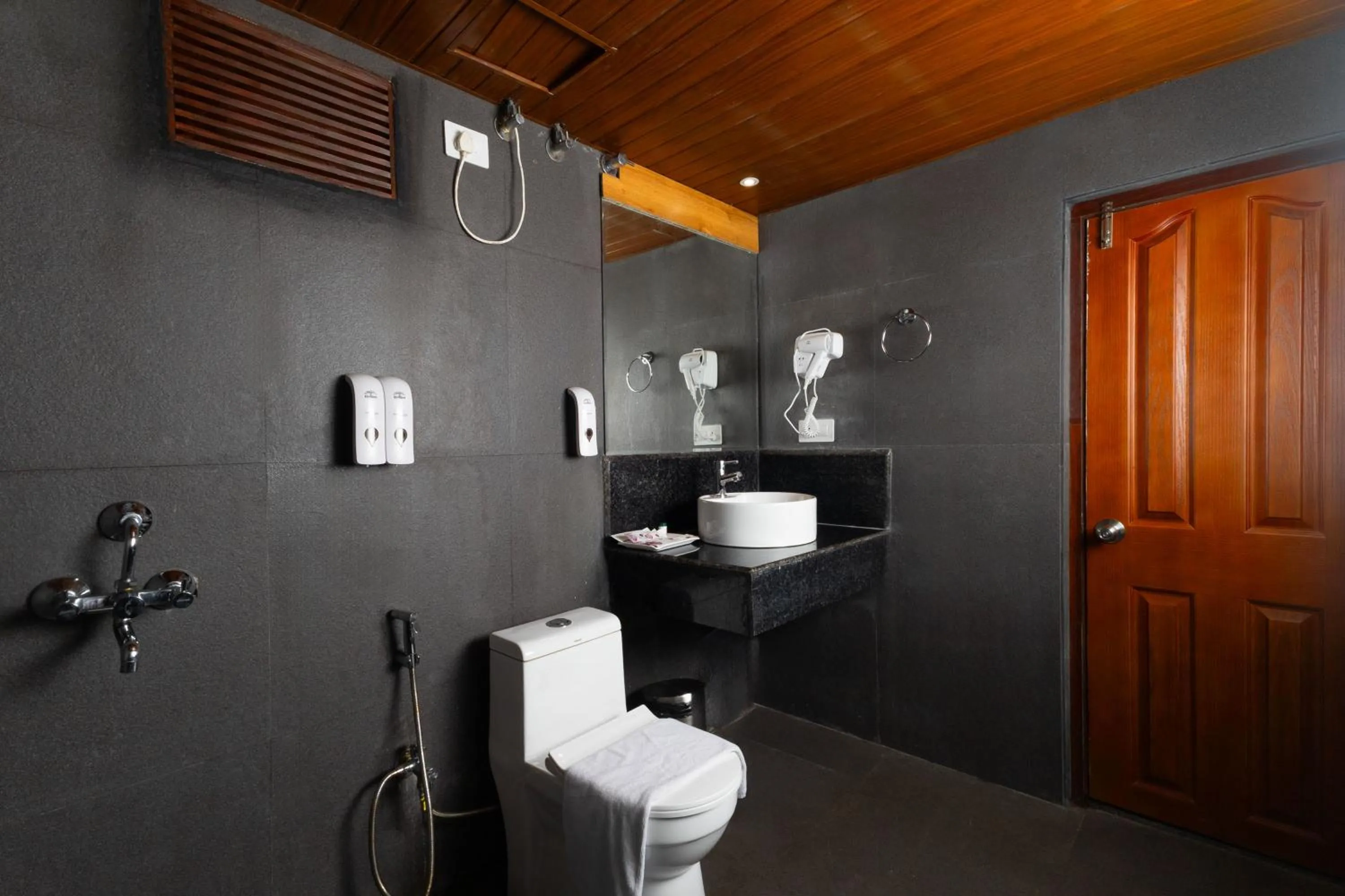 Bathroom in Sumitel JB Park