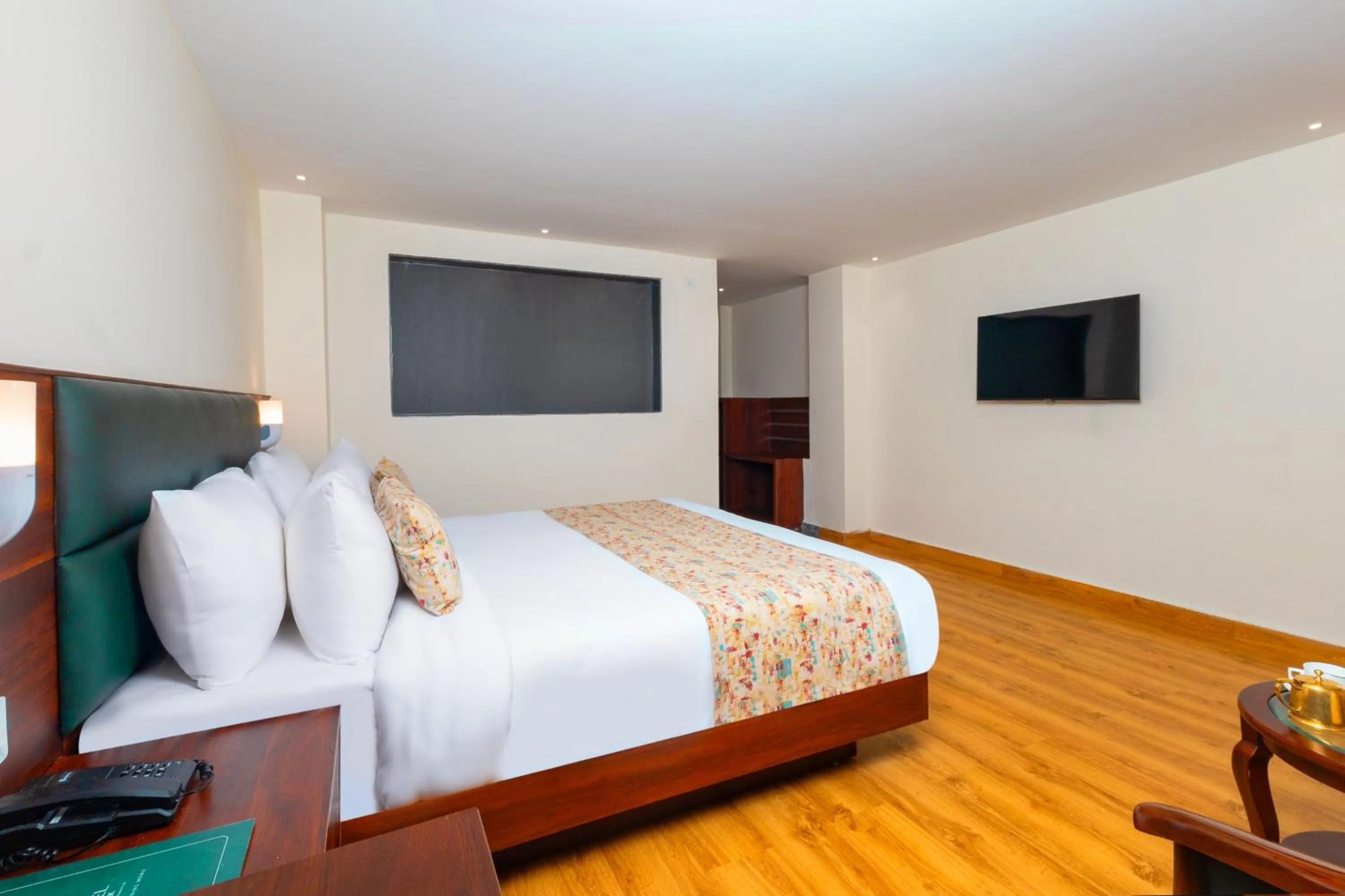 Bedroom, Bed in Sumitel JB Park