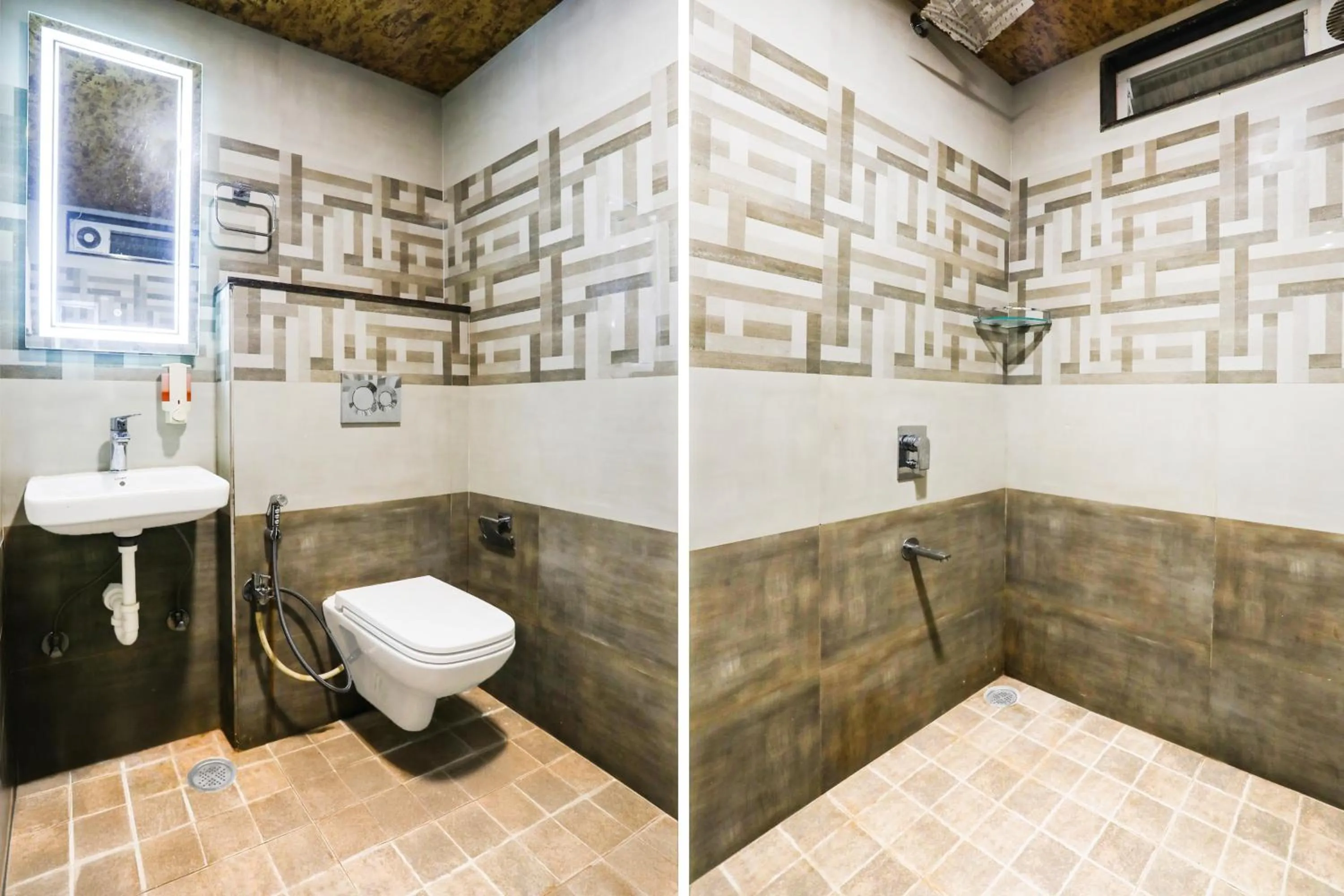 Bathroom in Townhouse Kota Airport Formerly Hotel Shaily Royal