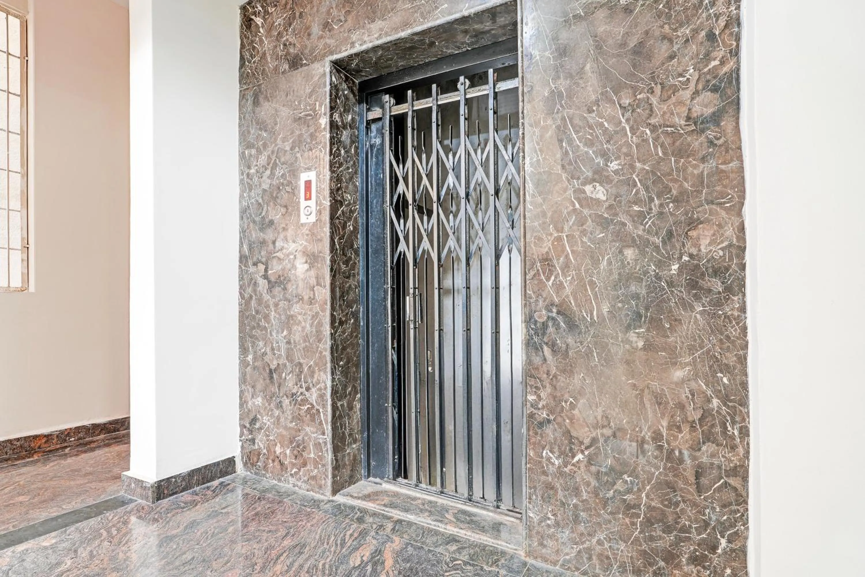 Lobby or reception in Super Hotel O Anantapur