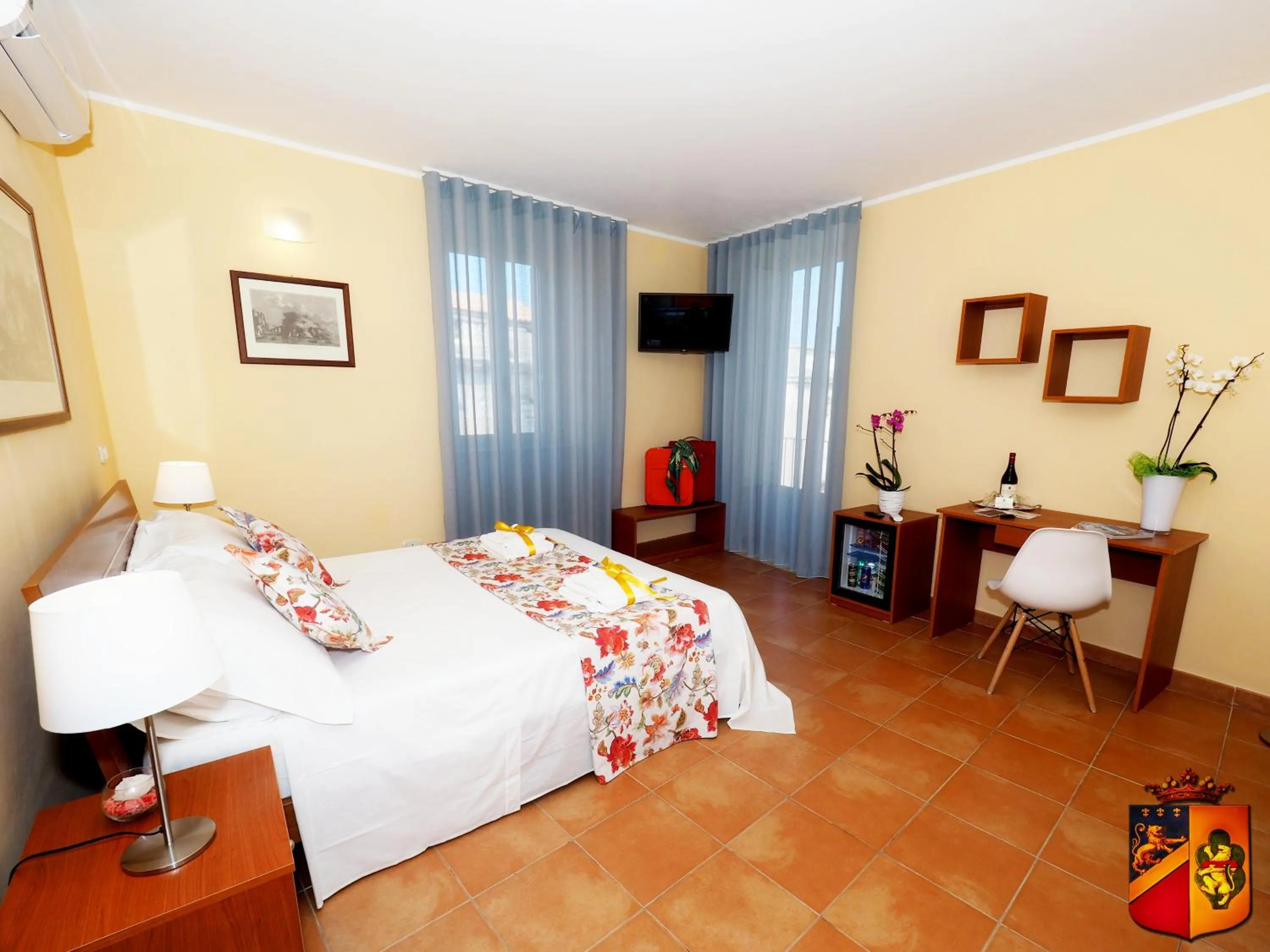 Bedroom, Bed in Palazzo Toraldo di Francia