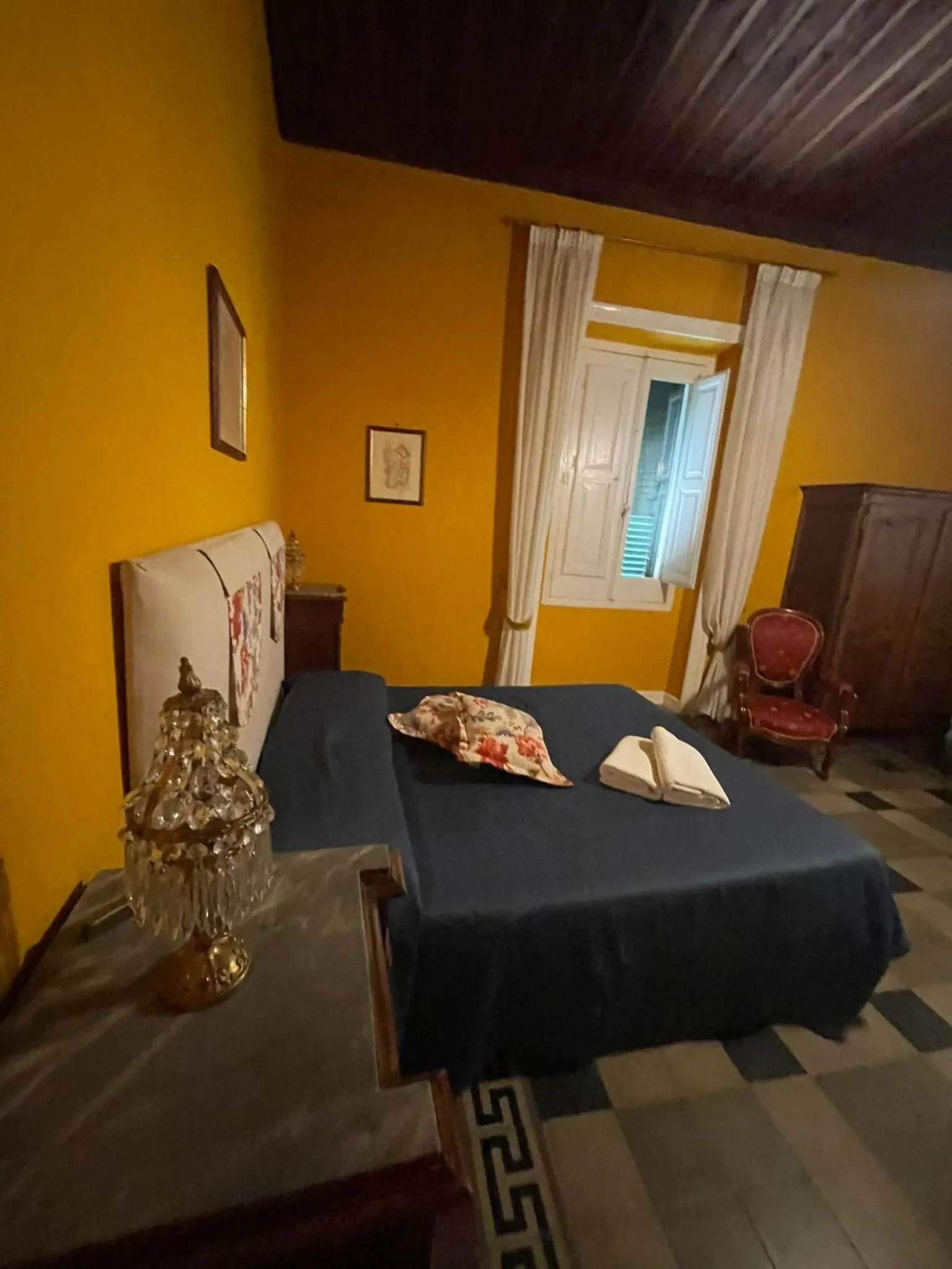 Internal: Not applicable to any particular room, Bed in Palazzo Toraldo di Francia