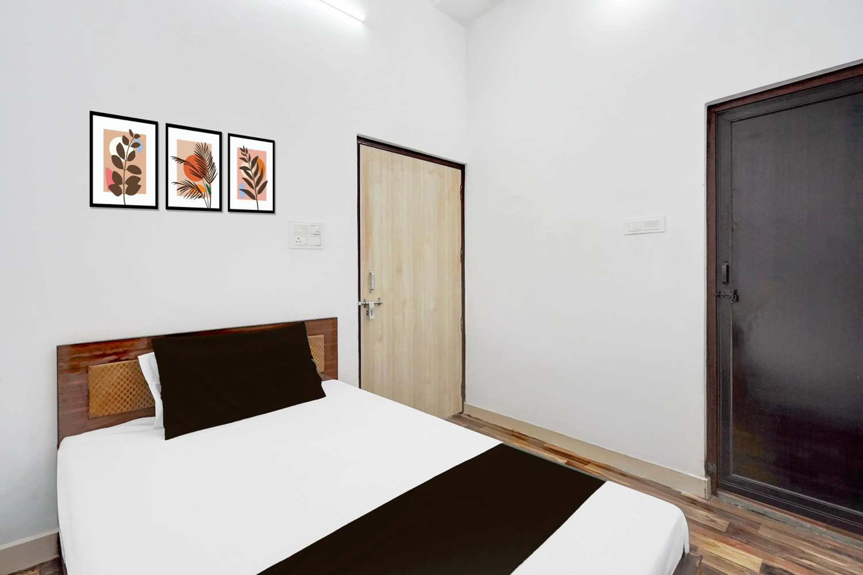 Bedroom in Hotel O Samrat palace