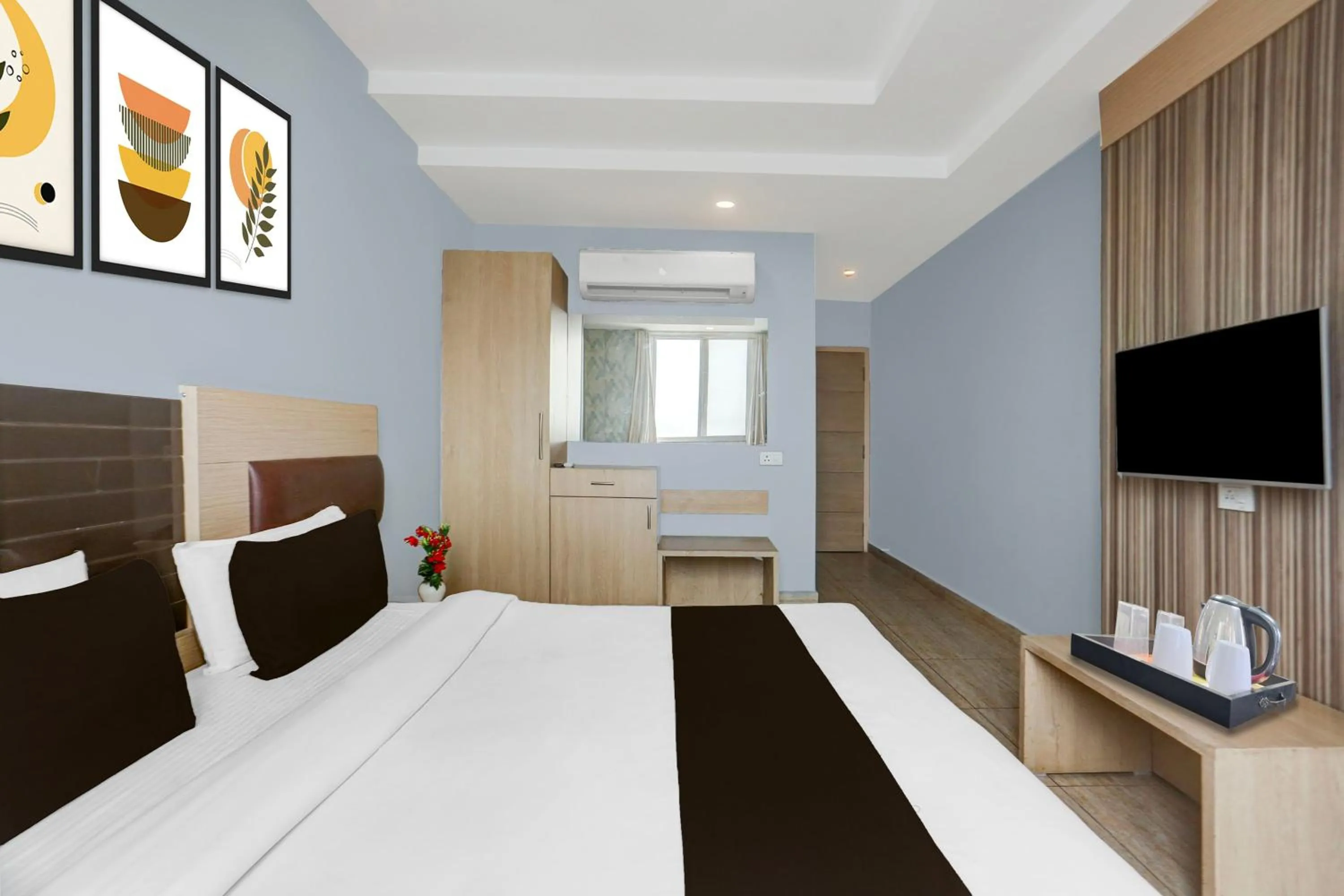 Bedroom, Bed in Hotel O Haldwani Near Bus Stand