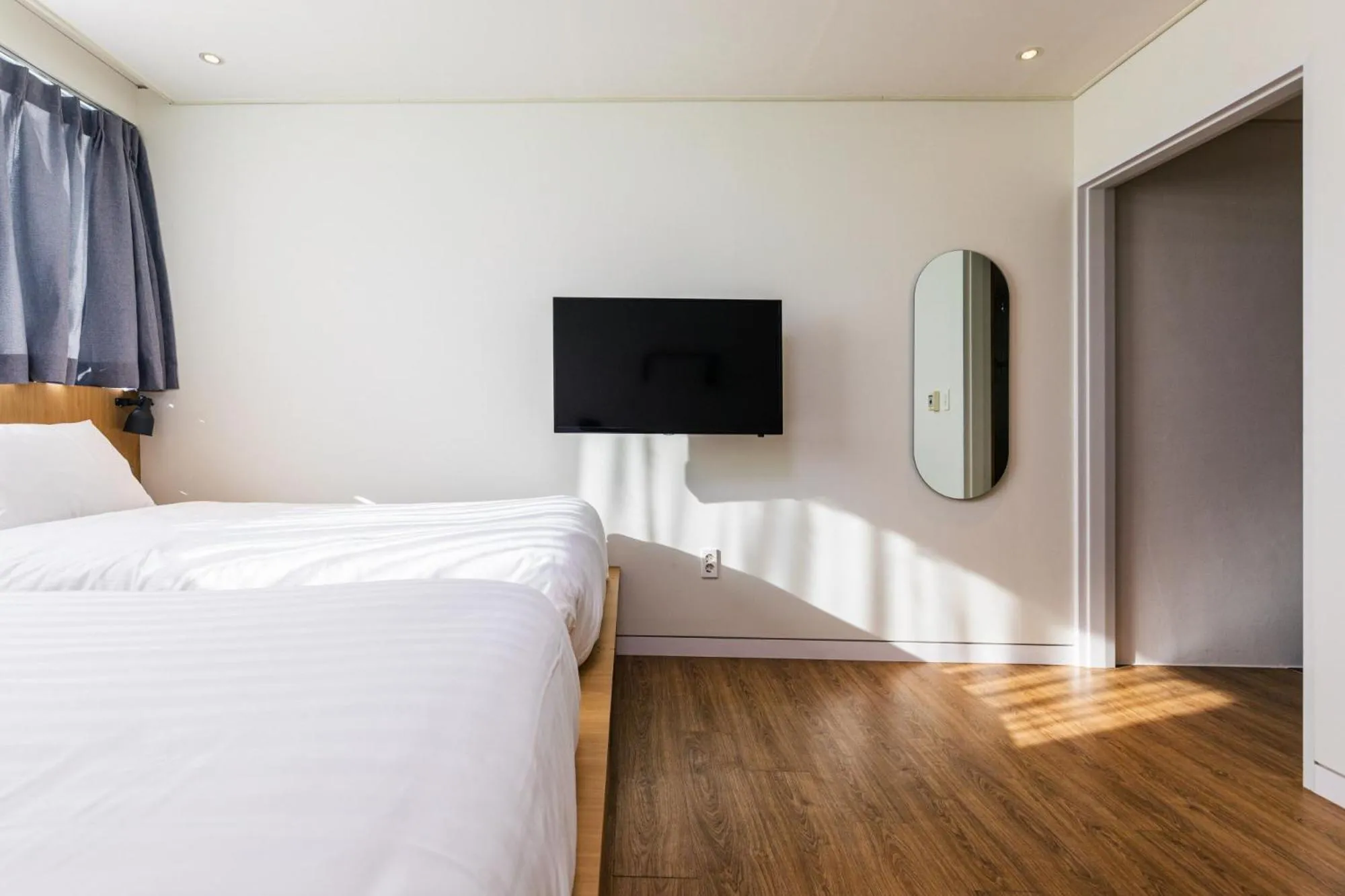 TV and multimedia, Bed in Dodubong Stay Hotel