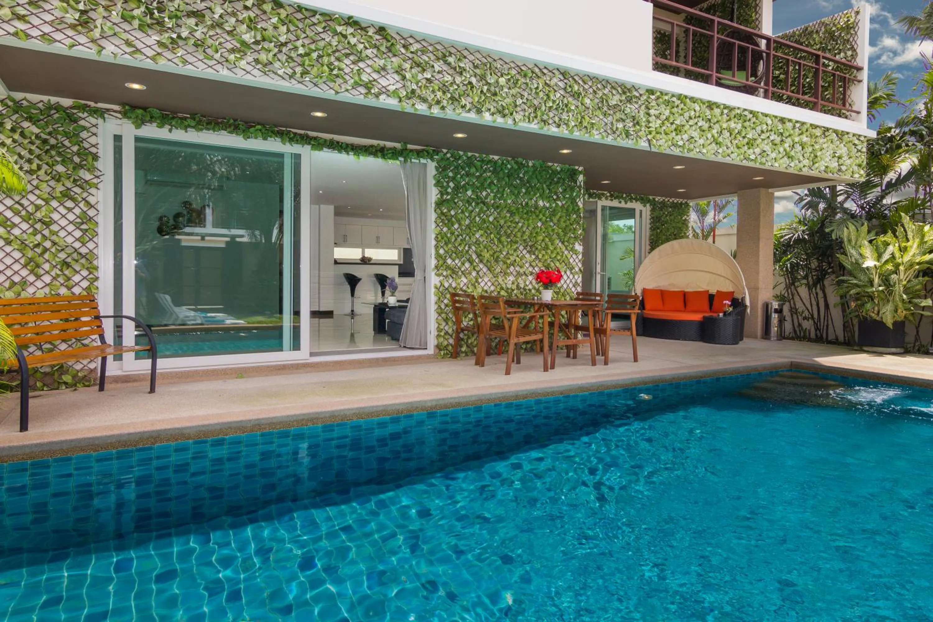 Swimming pool in Tropicana Pool Villa