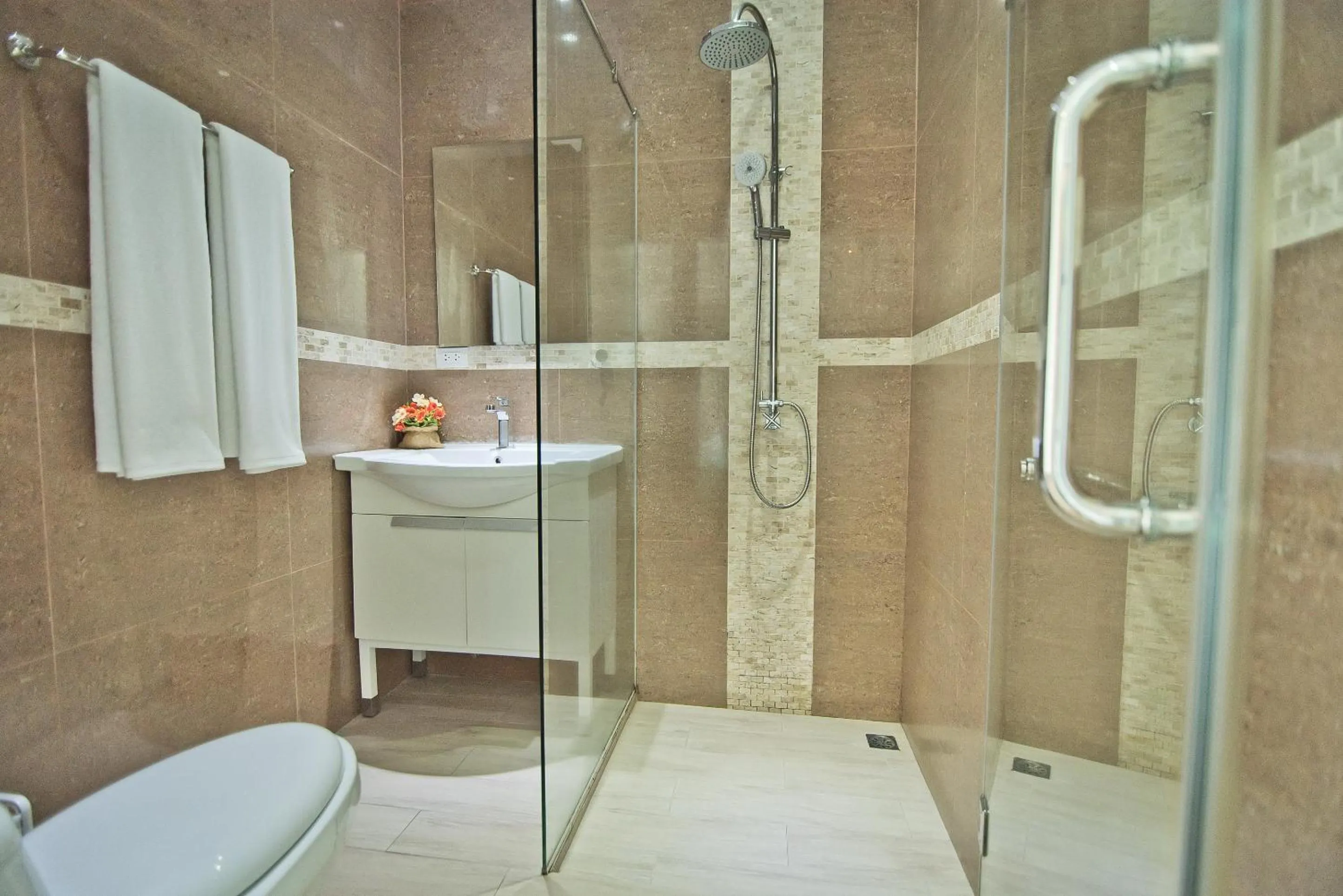 Bathroom in Tropicana Pool Villa
