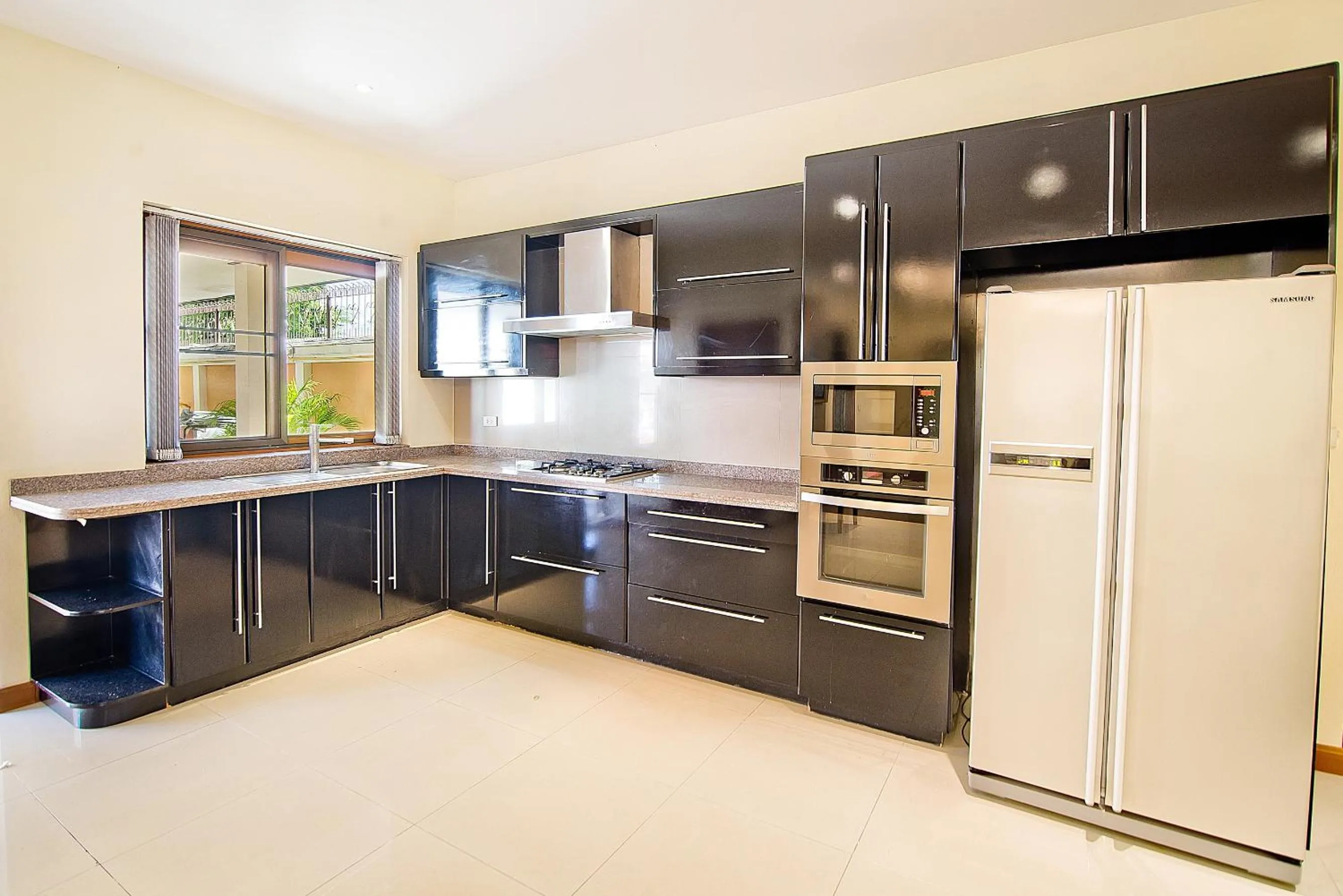 Kitchen or kitchenette in Tropicana Pool Villa