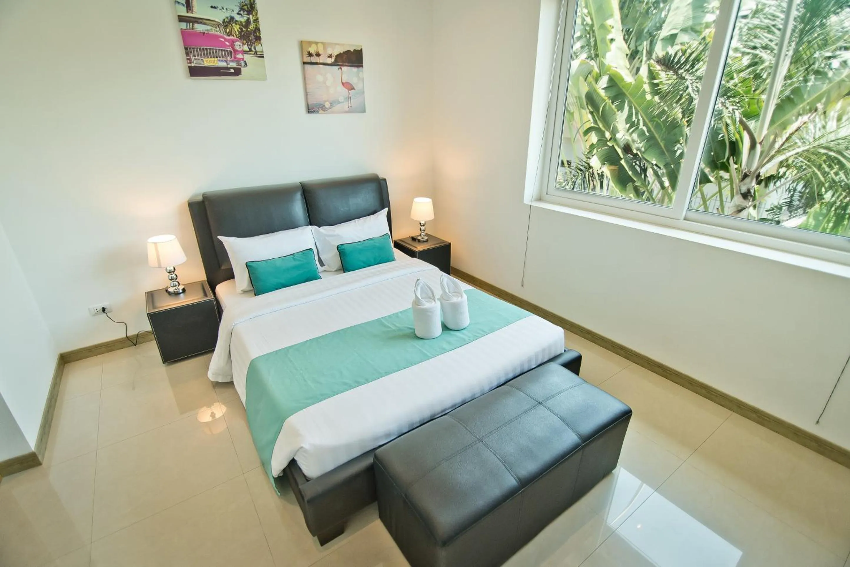 Bedroom, Bed in Tropicana Pool Villa