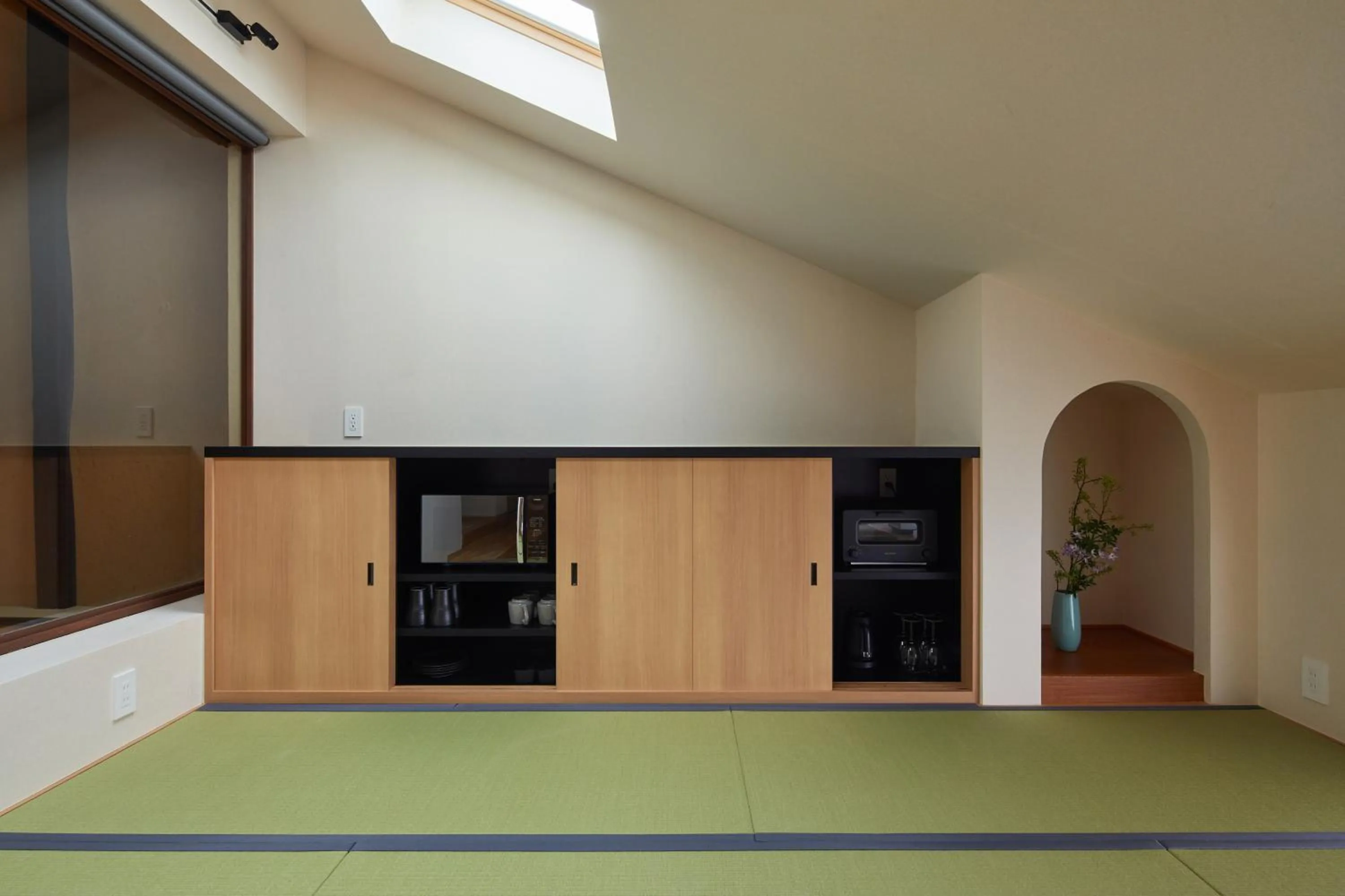 minibar in Enso Machiya