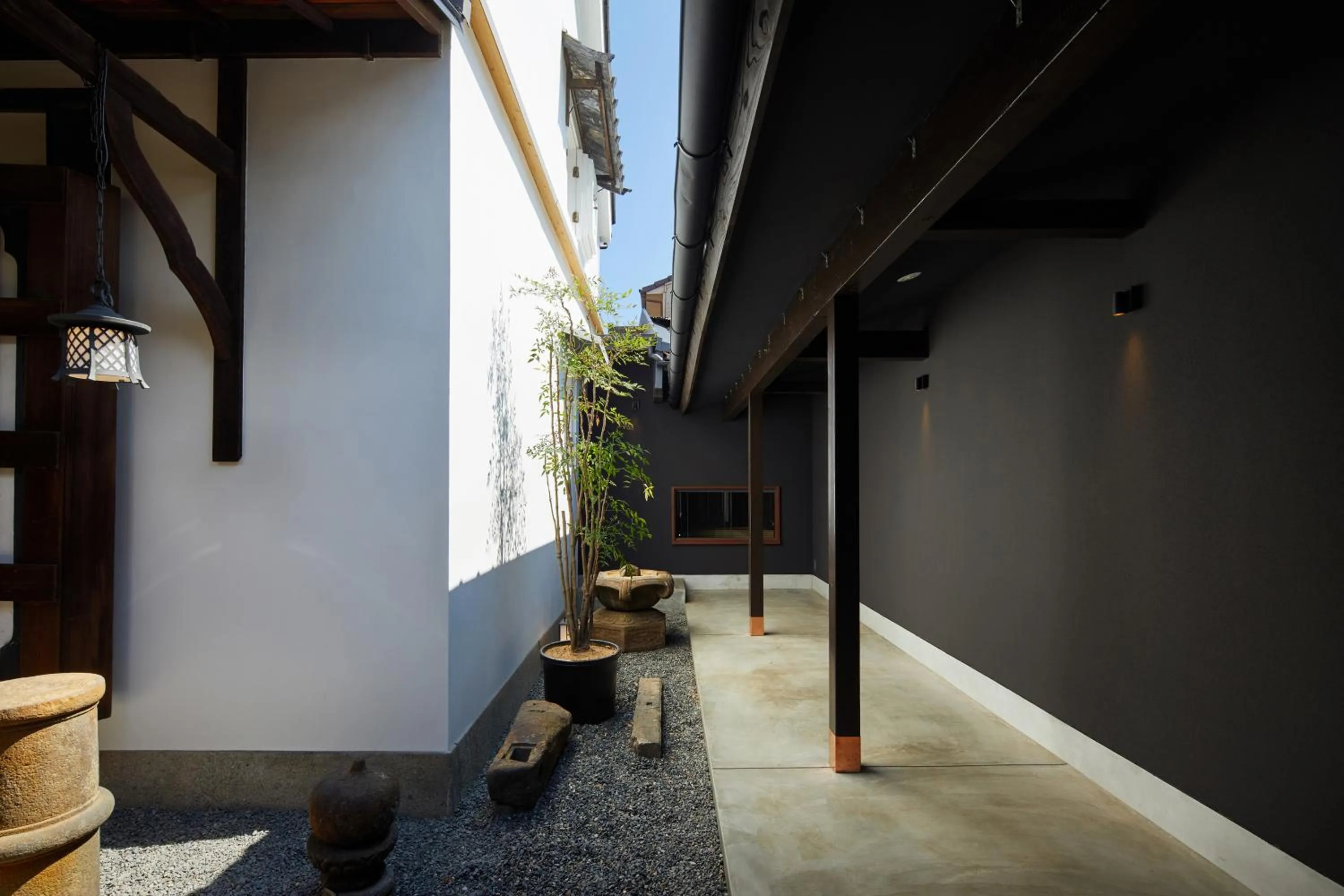 Facade/entrance in Enso Machiya