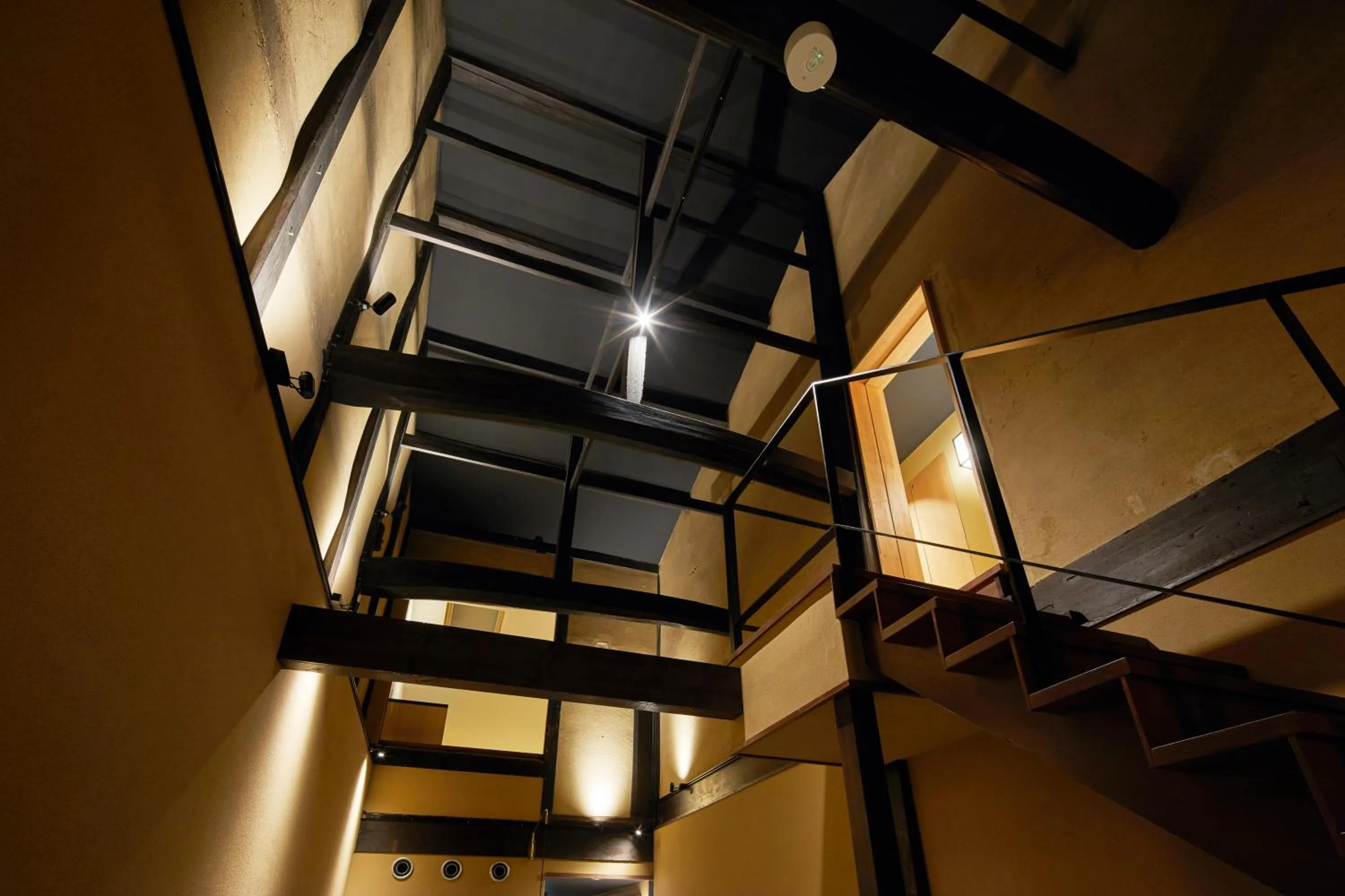 Other in Enso Machiya