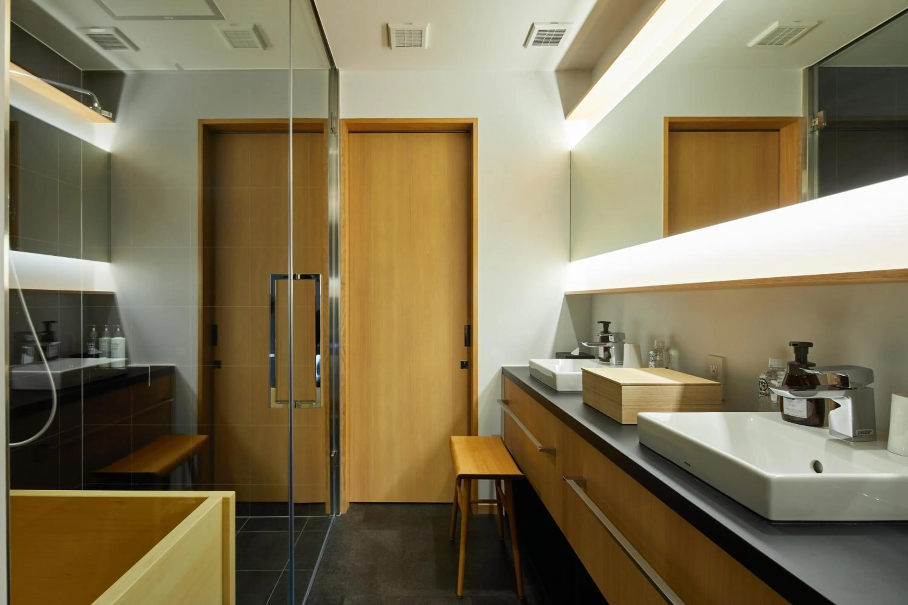 Bathroom in Enso Machiya